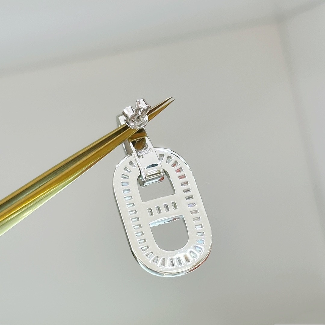 [HERMES-에르메스] 에르메스  샹달 귀걸이