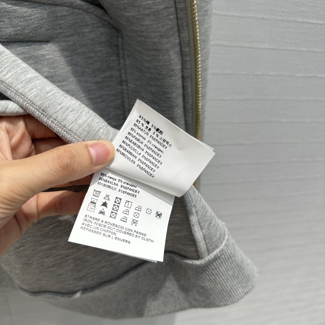 [MIU MIU-미우미우] 미우미우 카라 집업 자켓 남여공용