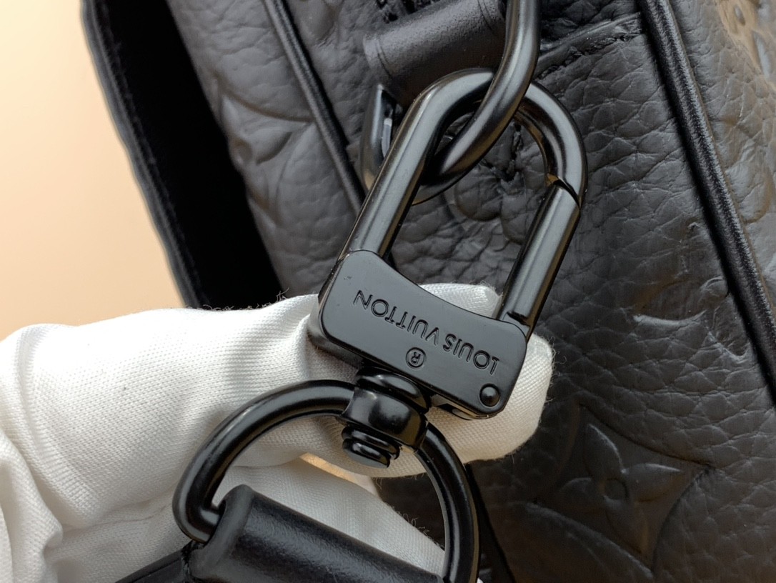 [LOUIS VUITTON-루이비통] 루이비통 스티머 메신저 모노그램 이클립스