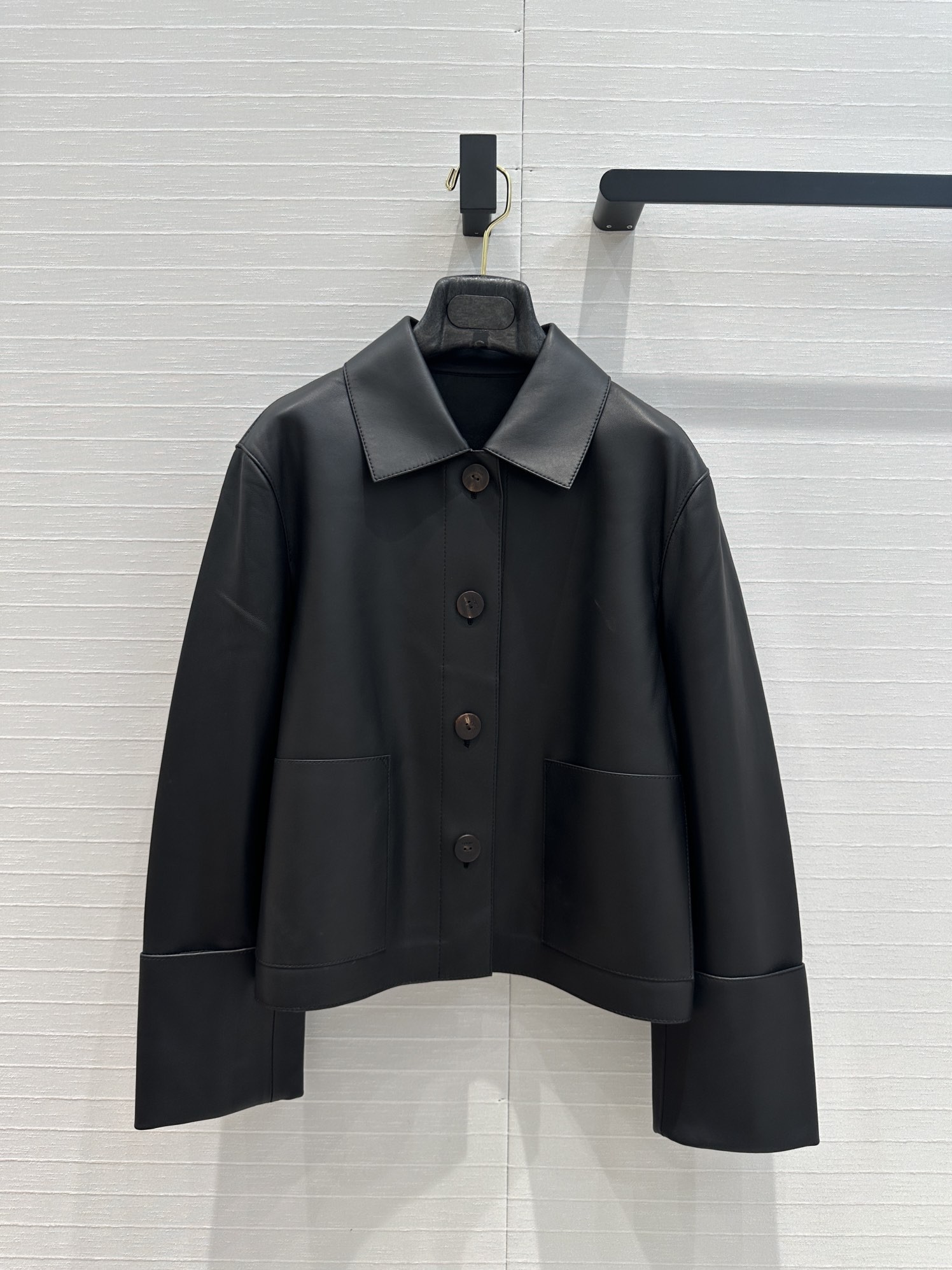 [LOEWE-로에베 ]로에베 턴업 레더 크롭 자켓