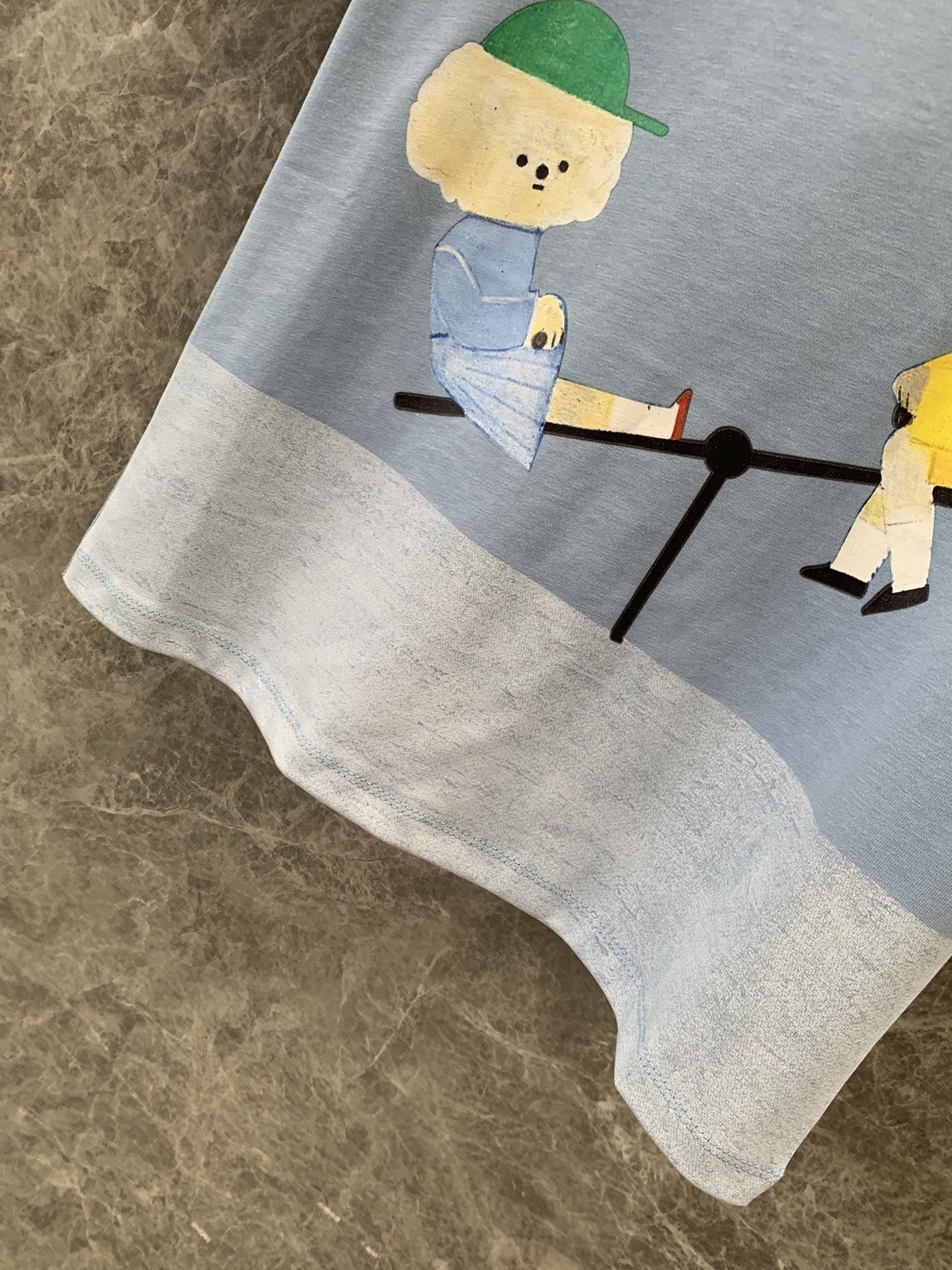 [GUCCI-구찌] 구찌 캐릭터 프린팅 반팔 티셔츠