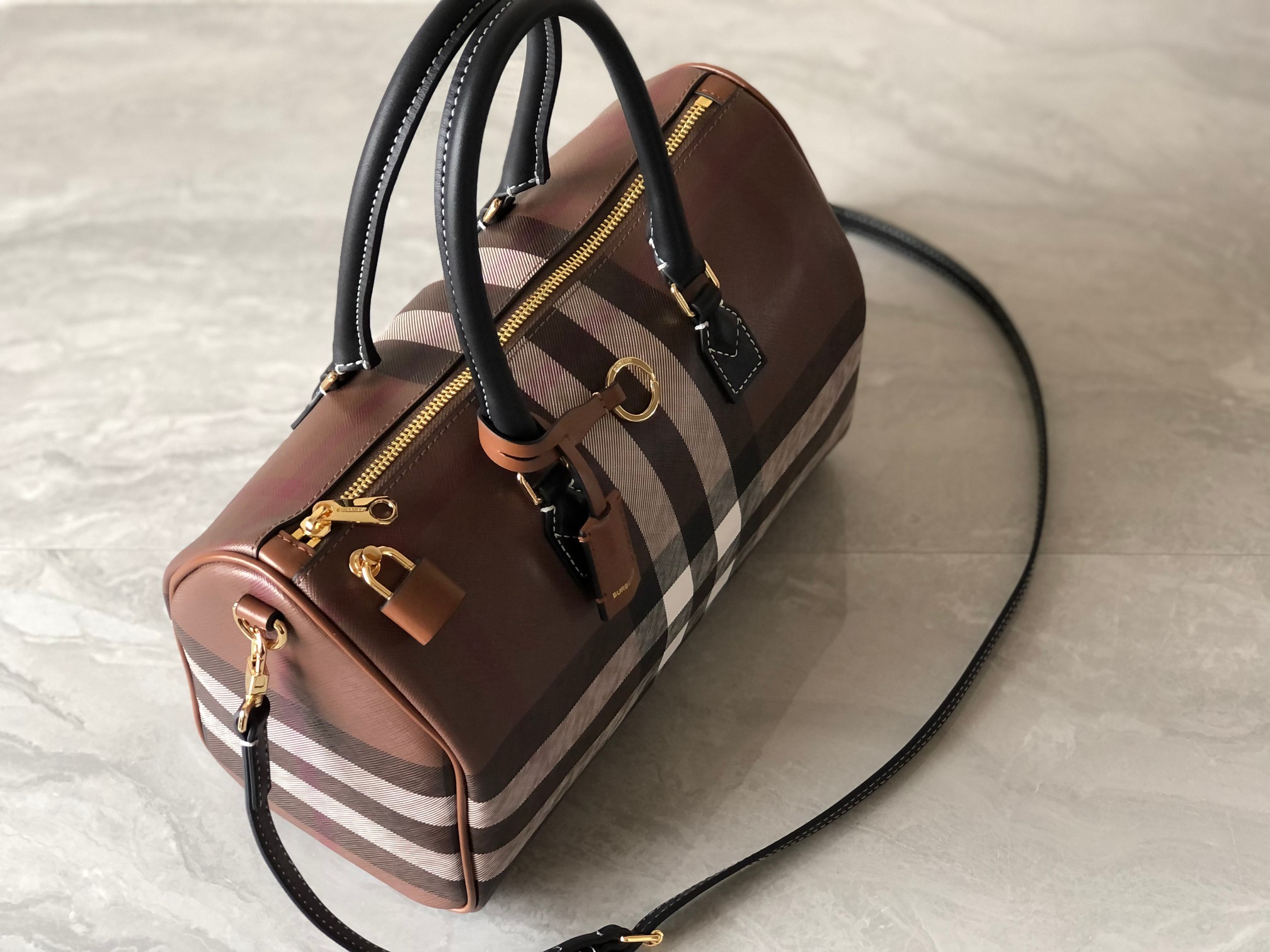 [BURBERRY-버버리] 버버리 체크 미니 볼링 토트 숄더백