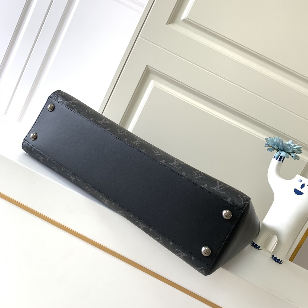 [LOUIS VUITTON-루이비통] 루이비통 그랑 삭 모노그림 이클립스 토트백