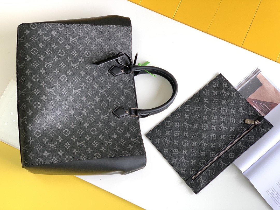 [LOUIS VUITTON-루이비통] 루이비통 그랑 삭 모노그림 이클립스 토트백