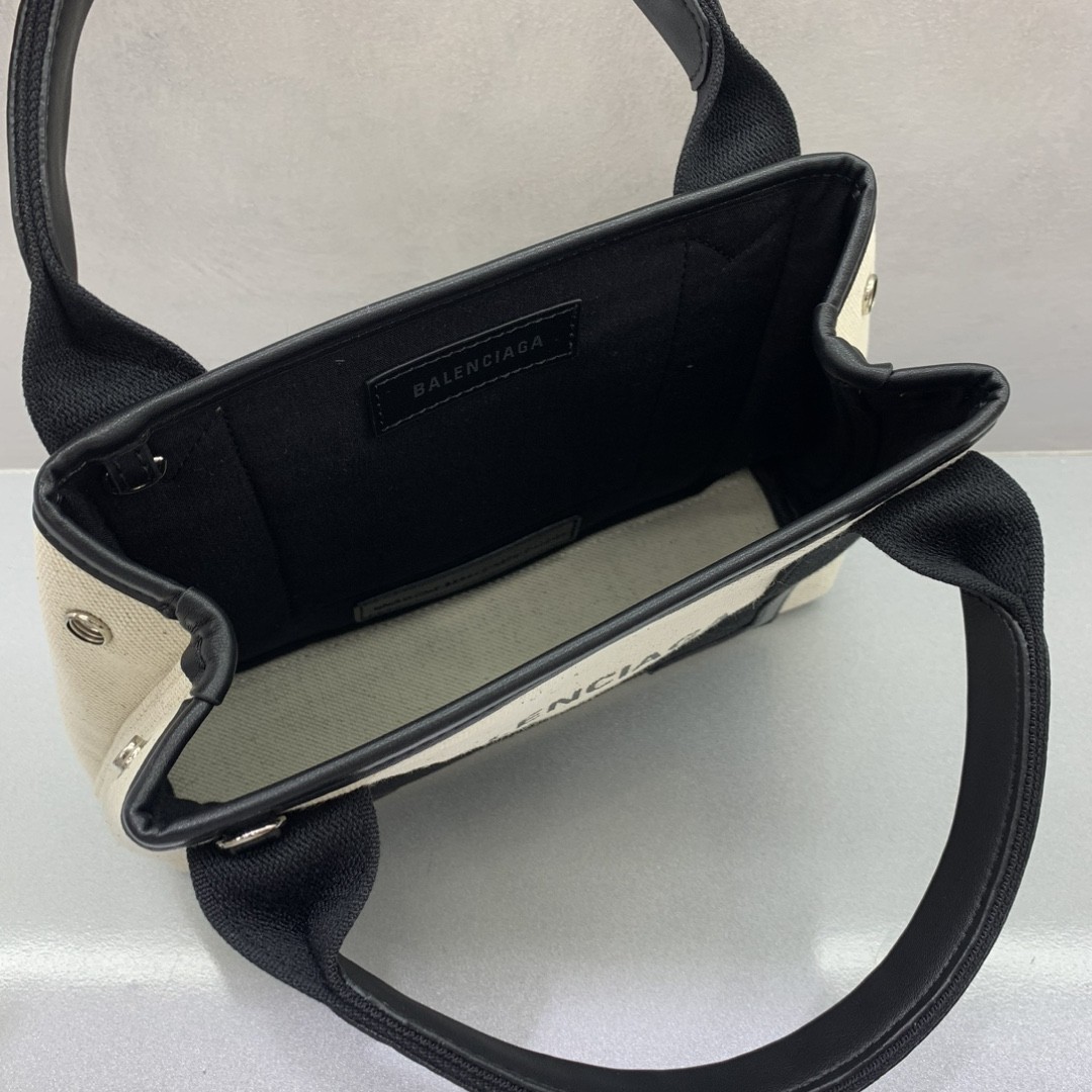 발렌시아가 카바스 토트백