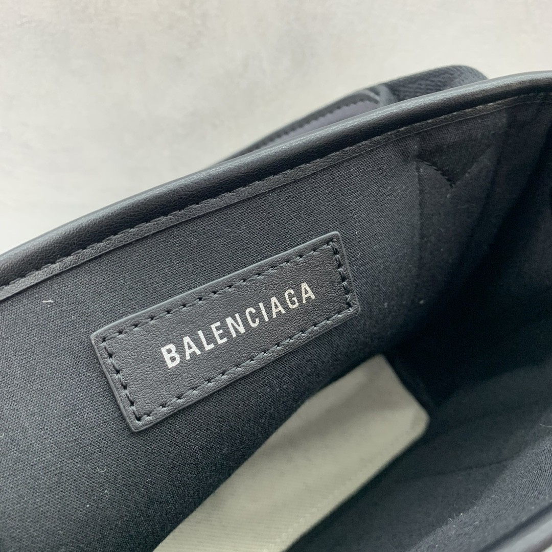 발렌시아가 카바스 토트백