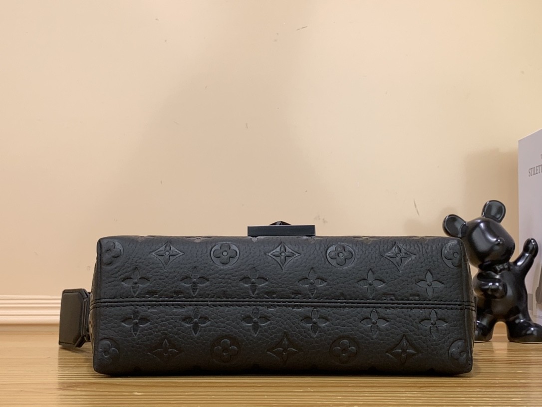 [LOUIS VUITTON-루이비통] 루이비통 S-케이프 메신저 크로스백