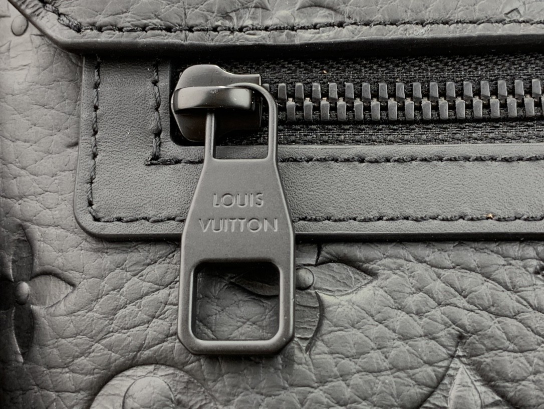 [LOUIS VUITTON-루이비통] 루이비통 S-케이프 메신저 크로스백