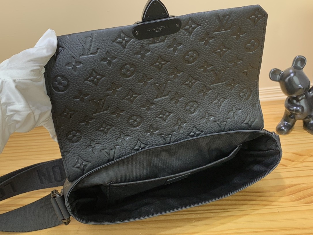 [LOUIS VUITTON-루이비통] 루이비통 S-케이프 메신저 크로스백