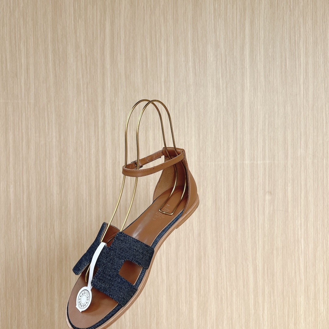 [HERMES-에르메스] 에르메스  산토리니 샌들