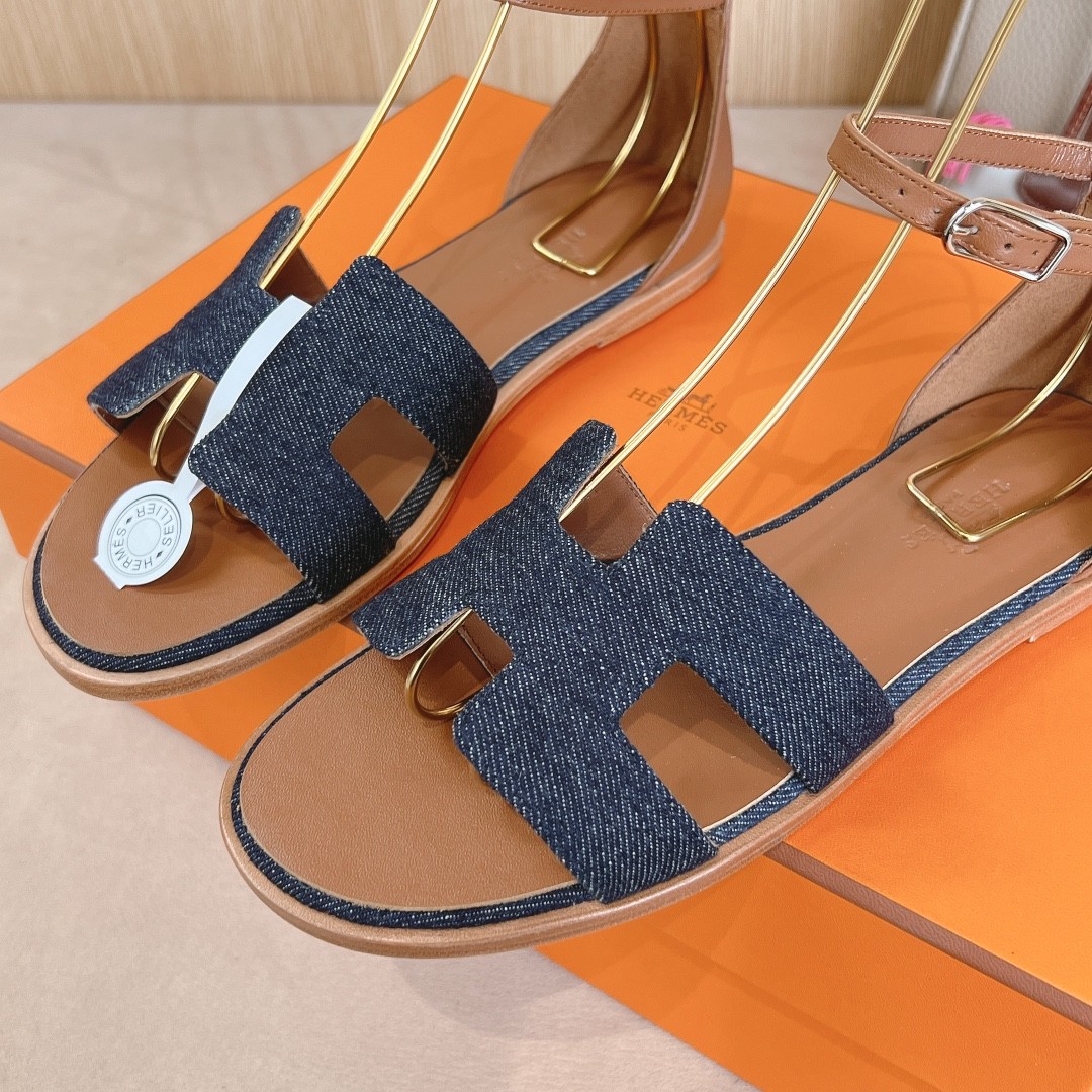 [HERMES-에르메스] 에르메스  산토리니 샌들