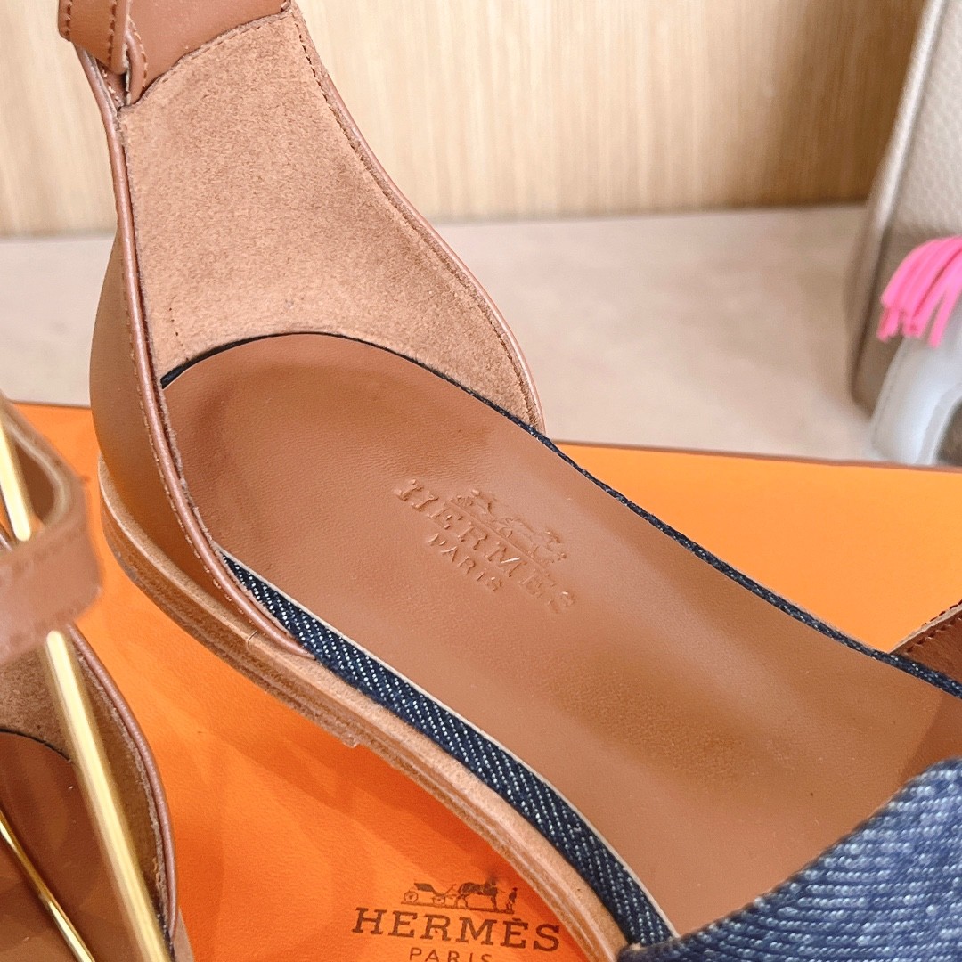 [HERMES-에르메스] 에르메스  산토리니 샌들