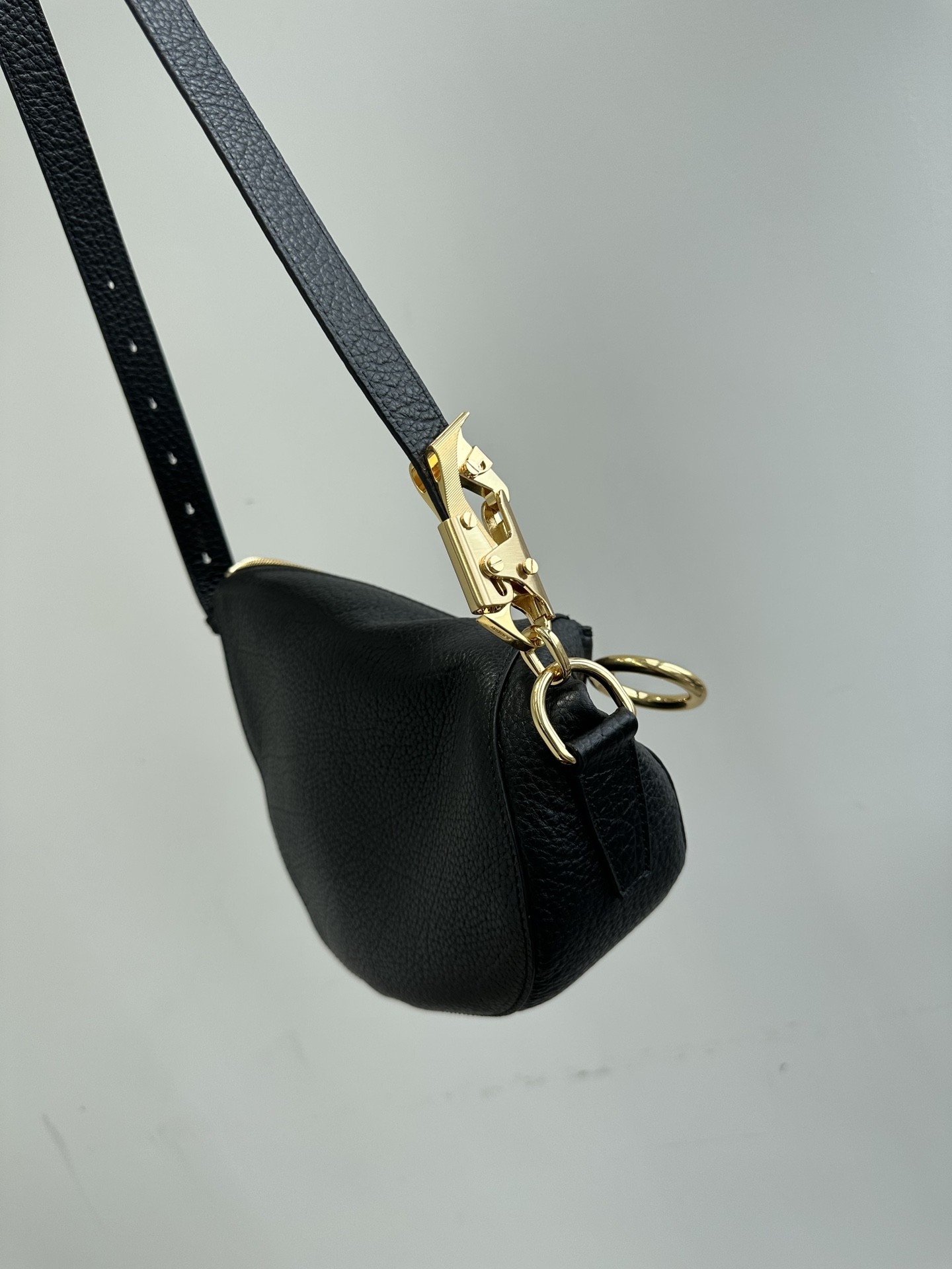 버버리 나이트 백