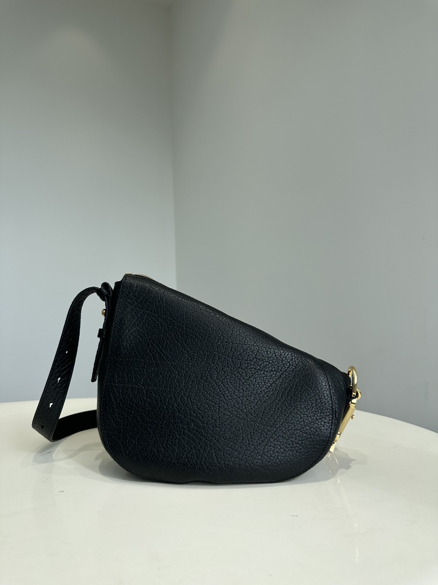 버버리 나이트 백