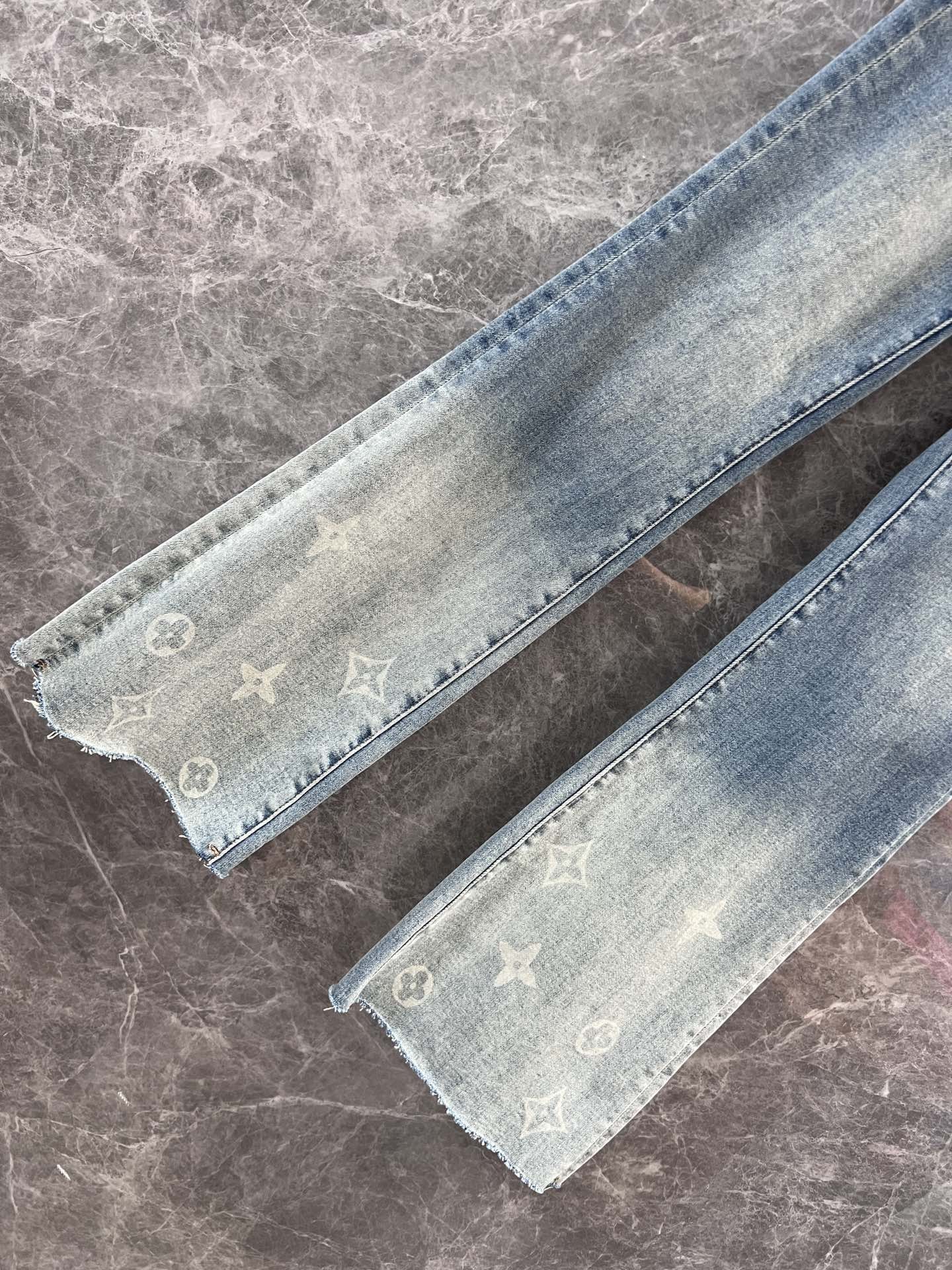 [LOUIS VUITTON-루이비통] 루이비통 데님 청바지