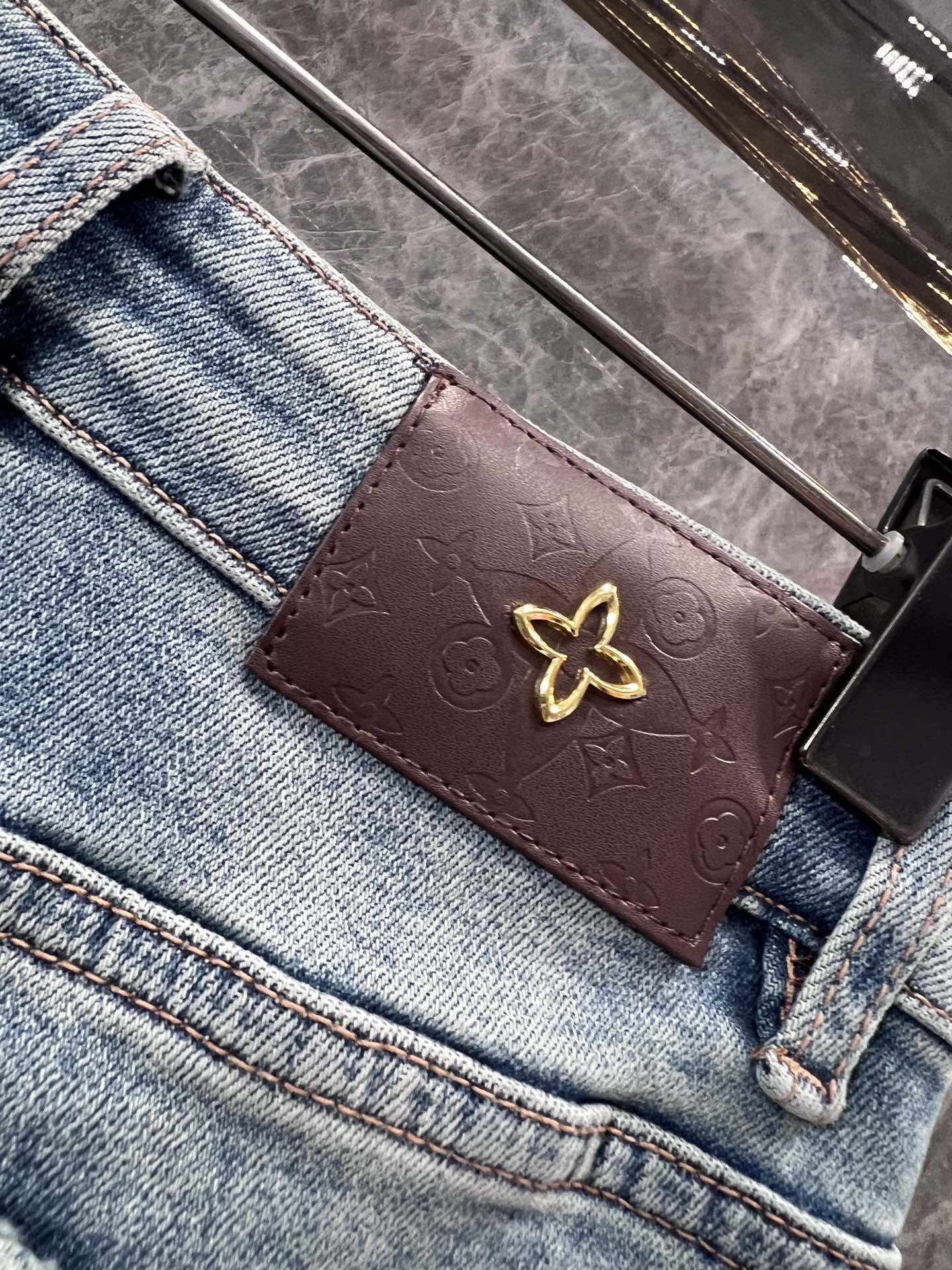 [LOUIS VUITTON-루이비통] 루이비통 데님 청바지