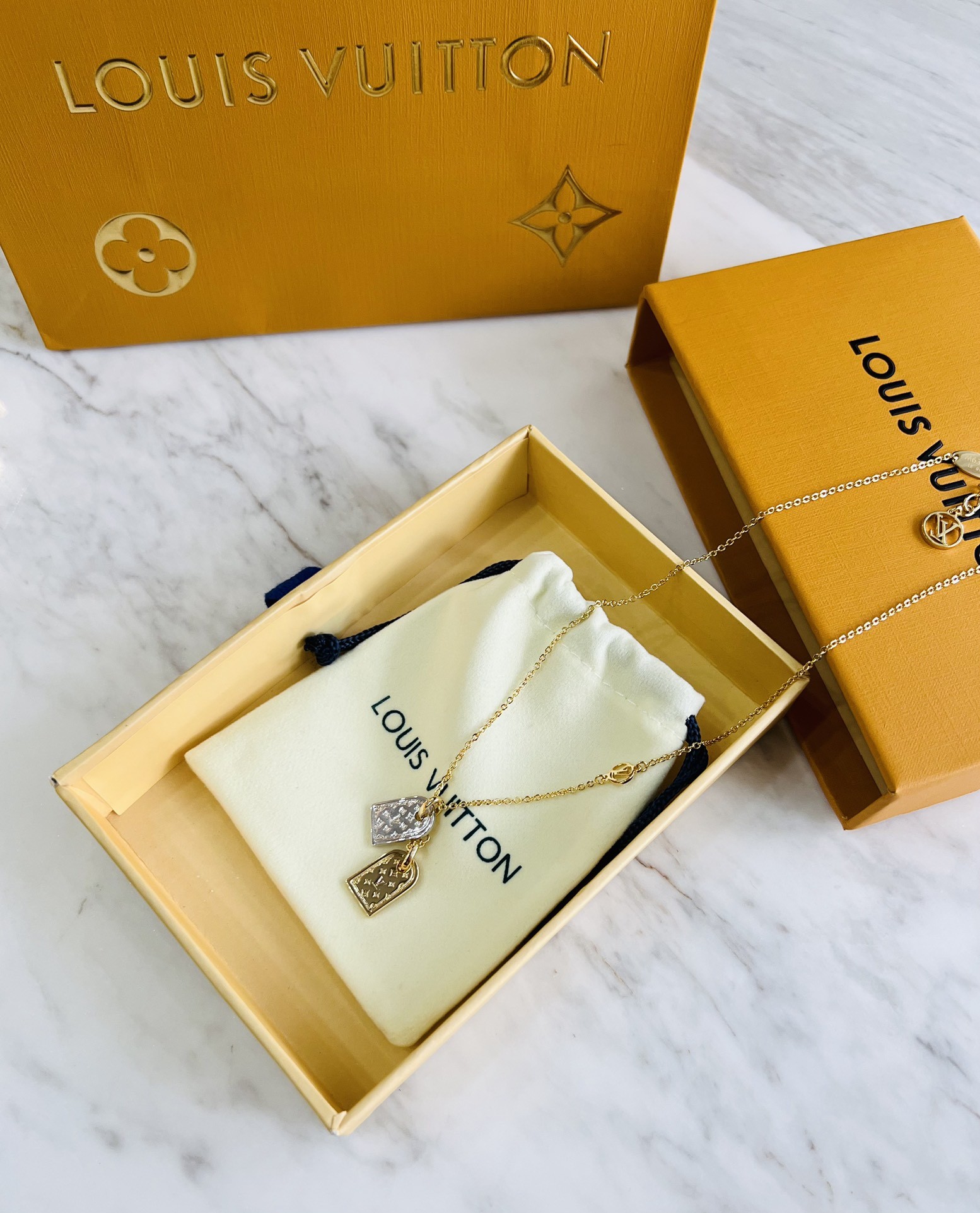 [LOUIS VUITTON-루이비통] 루이비통  나노그램 목걸이