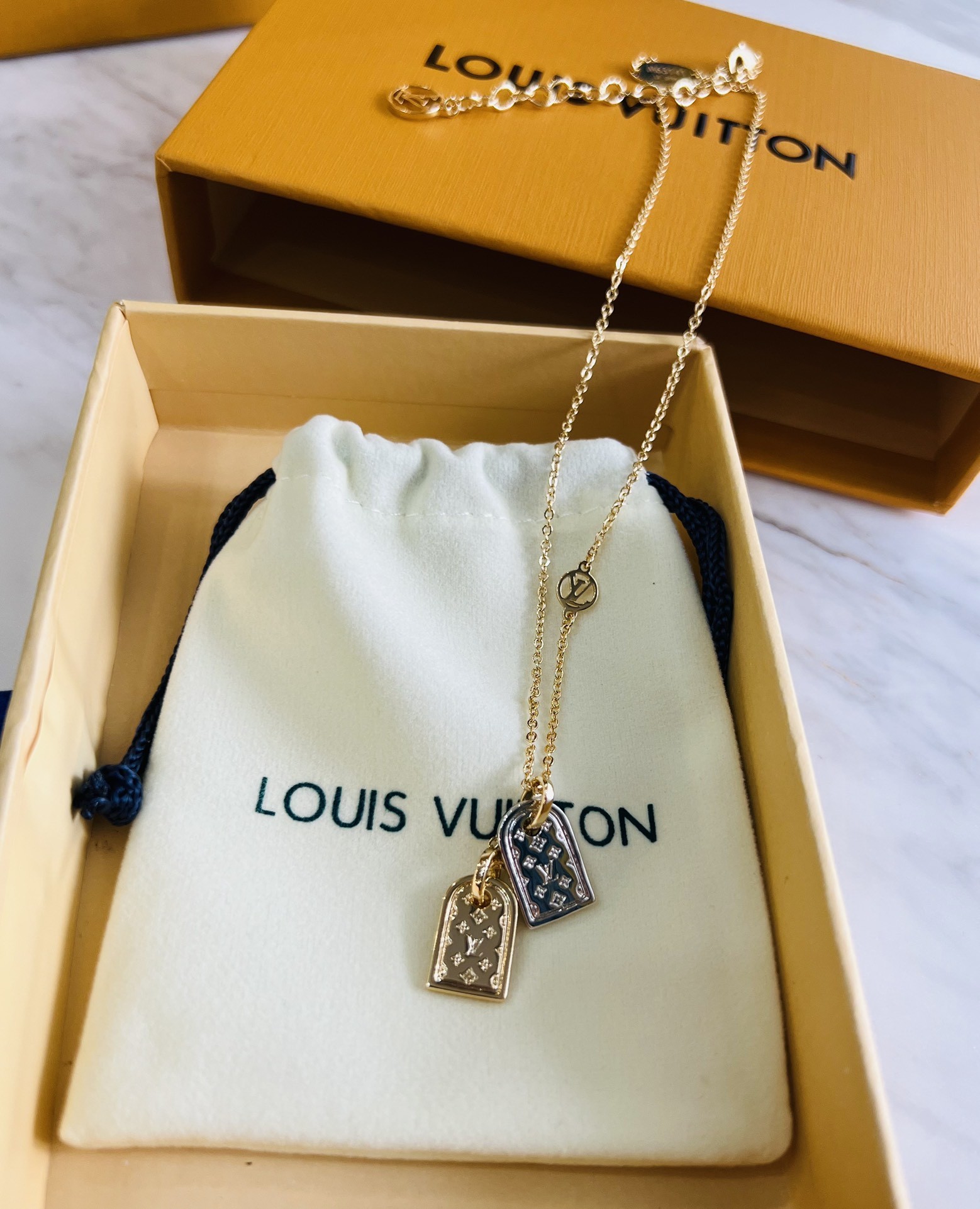 [LOUIS VUITTON-루이비통] 루이비통  나노그램 목걸이