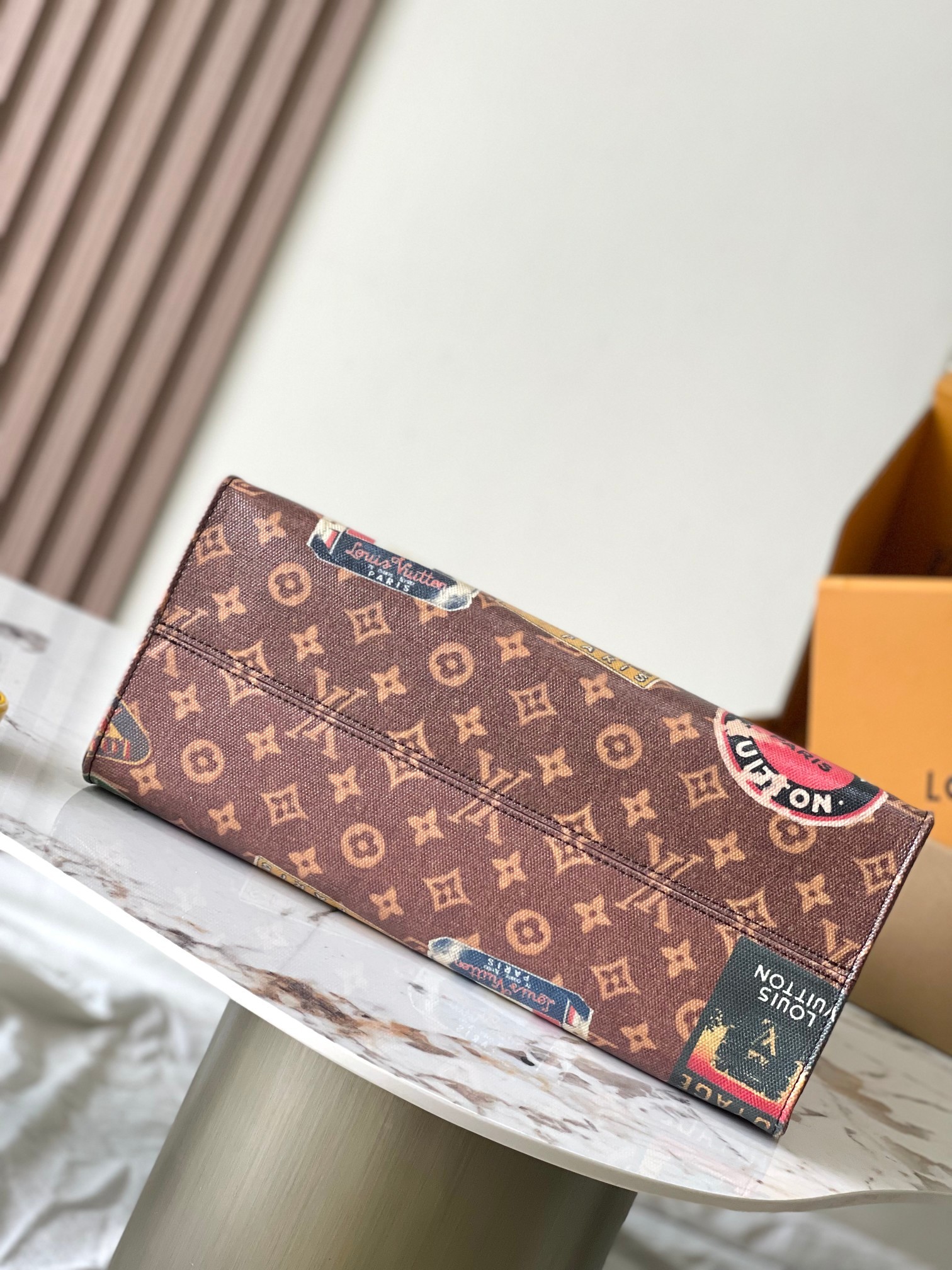 [LOUIS VUITTON-루이비통] 루이비통 온더고 보야주 M47147