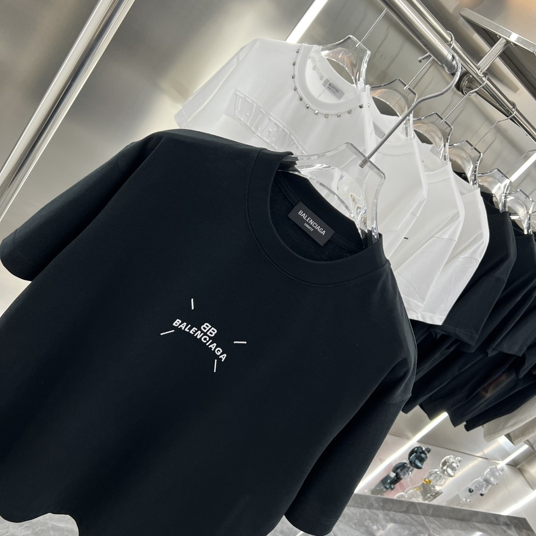 [BALENCIAGA-발렌시아가] 발렌시아가 로고 반팔티 블랙