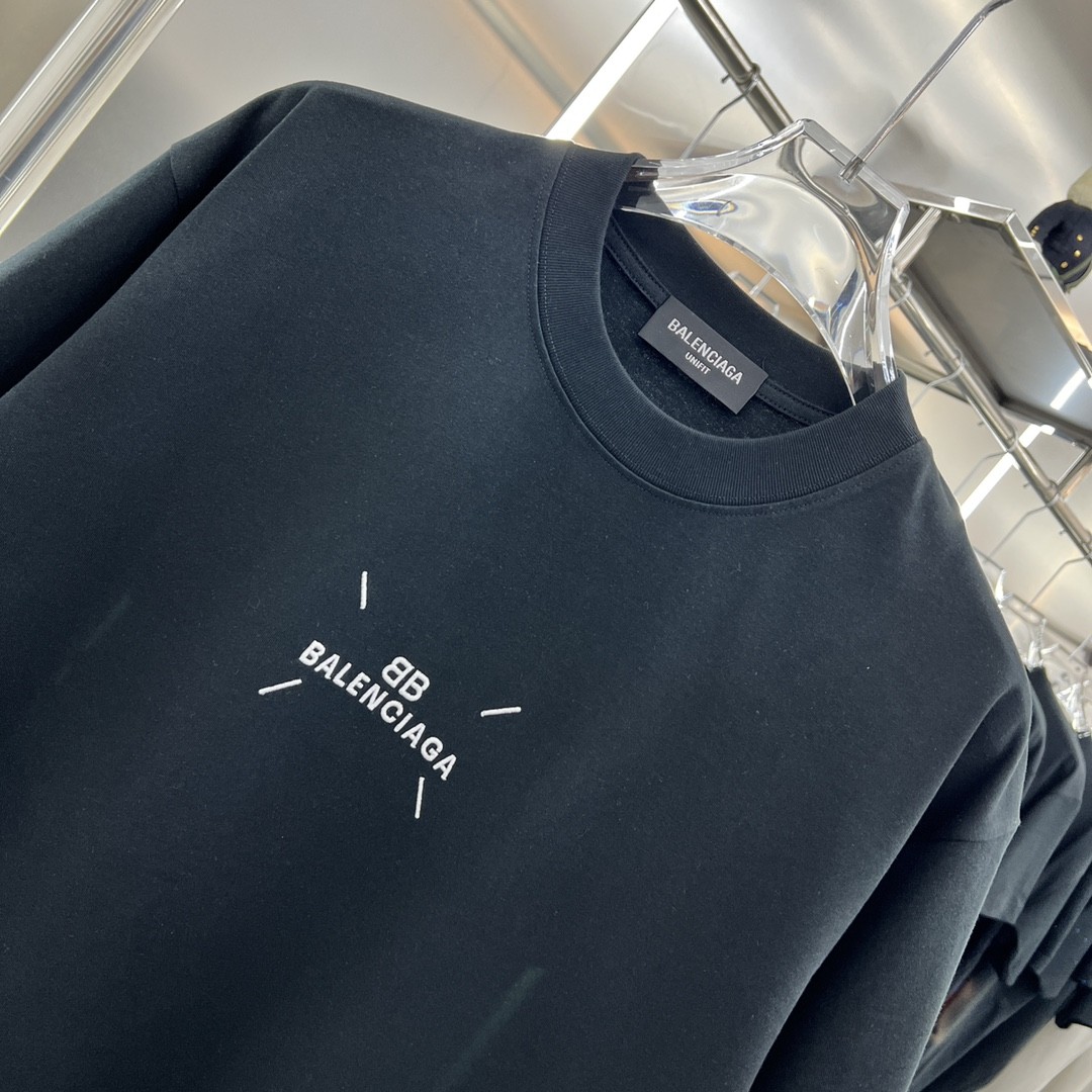 [BALENCIAGA-발렌시아가] 발렌시아가 로고 반팔티 블랙