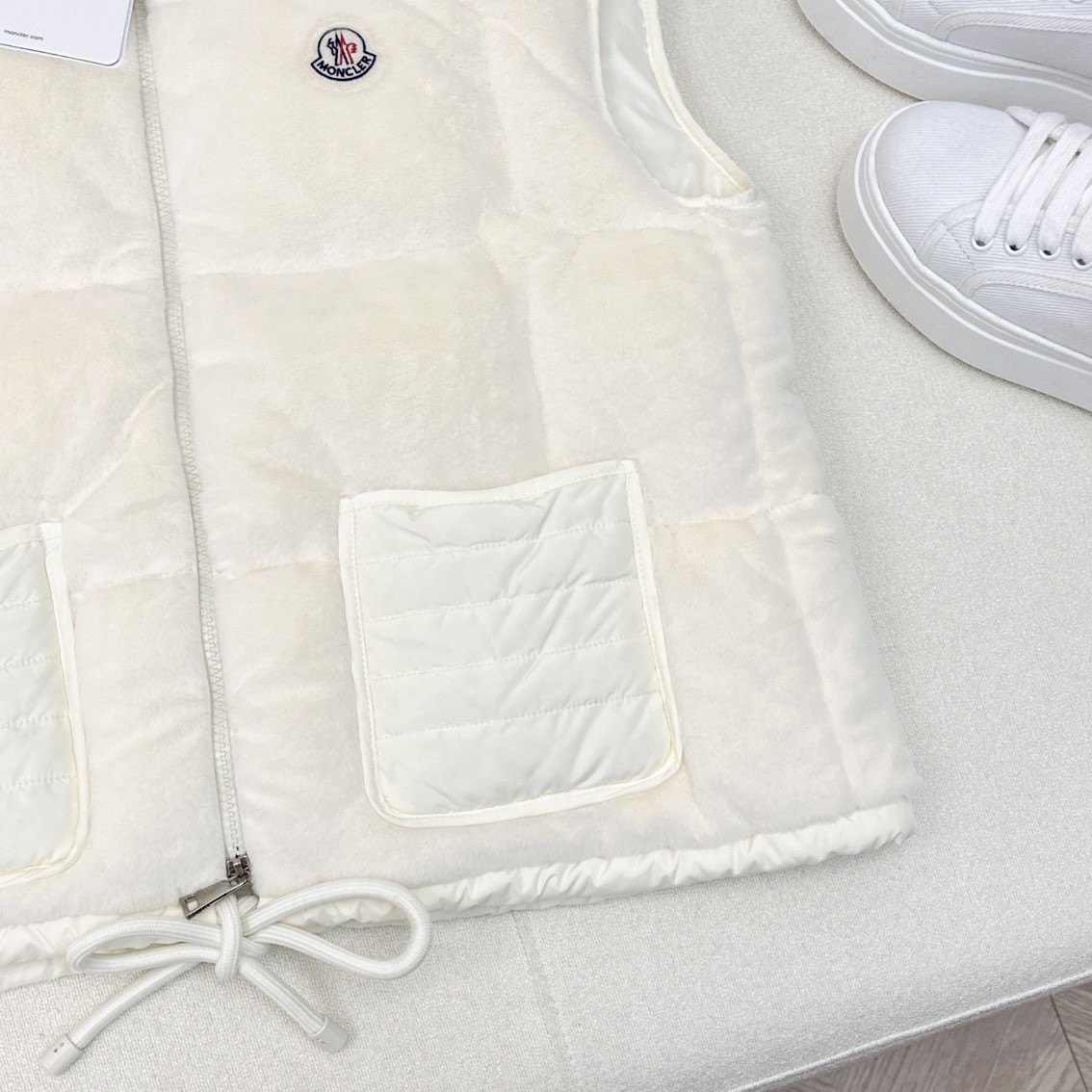 [MONCLER-몽클레어] 몽클레어 여성 다운 패딩 조끼