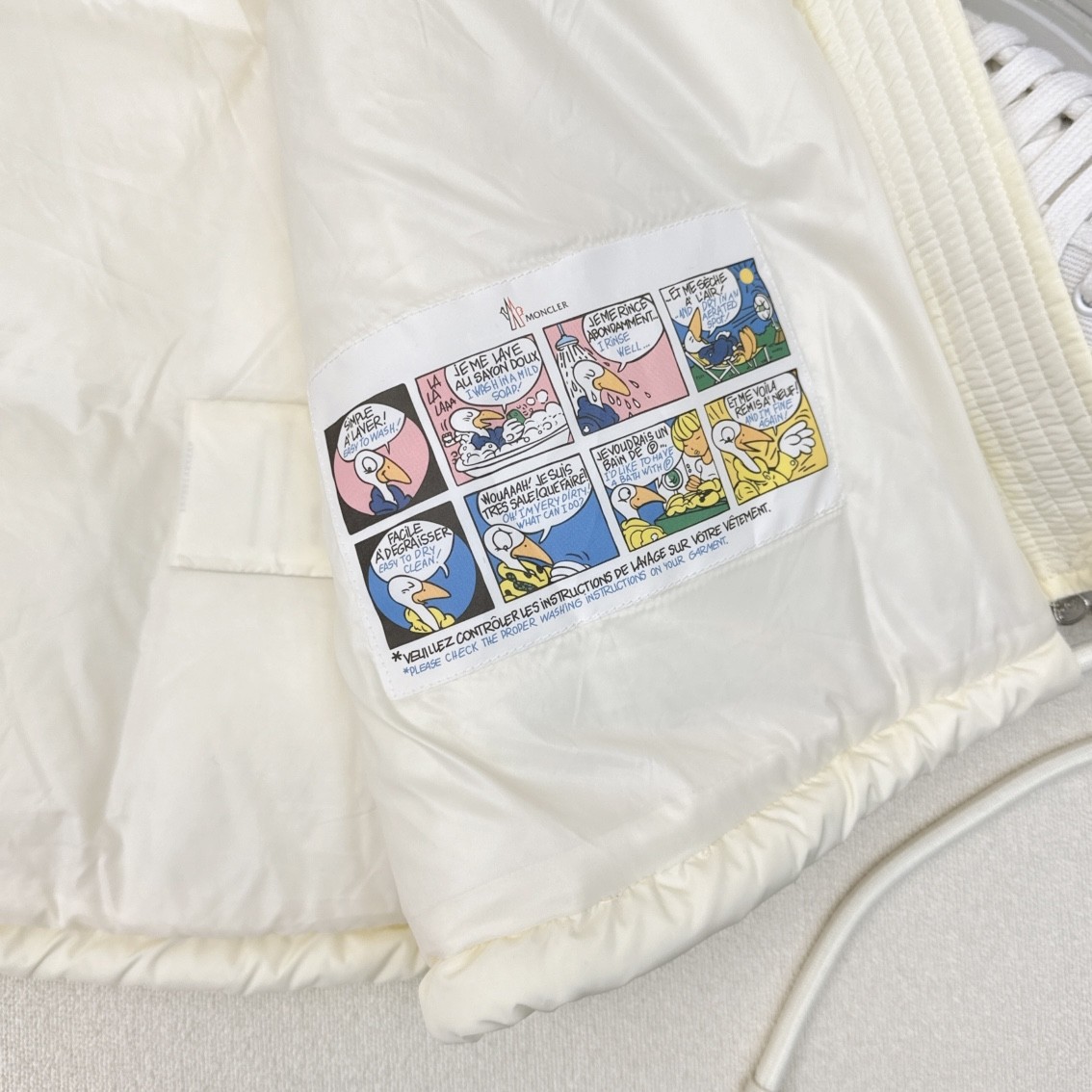 [MONCLER-몽클레어] 몽클레어 여성 다운 패딩 조끼