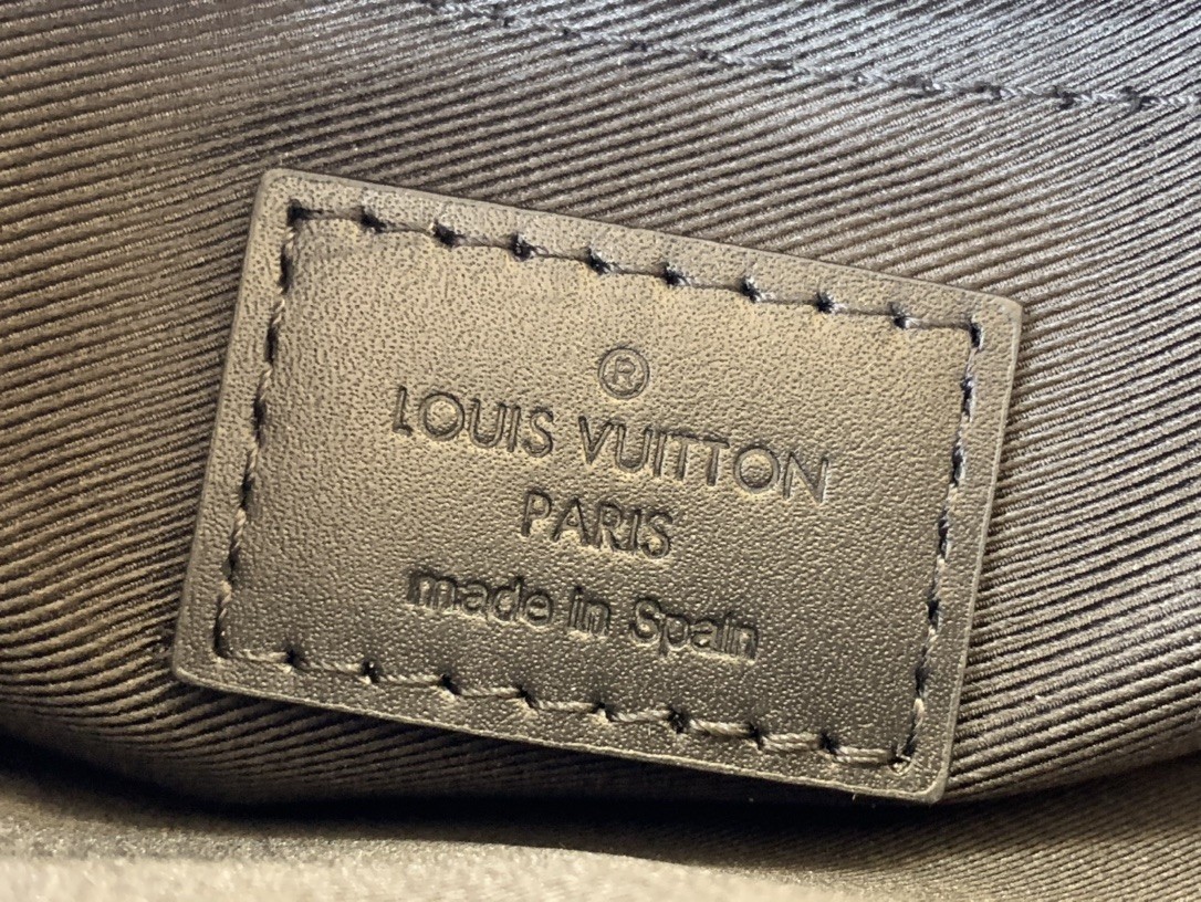 [LOUIS VUITTON-루이비통] 루이비통 스티머 메신저백