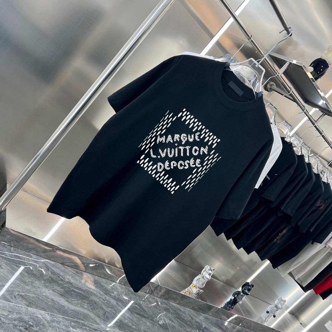 [LOUIS VUITTON-루이비통] 루이비통 엠브로이더드 시그니처 코튼 티셔츠 블랙