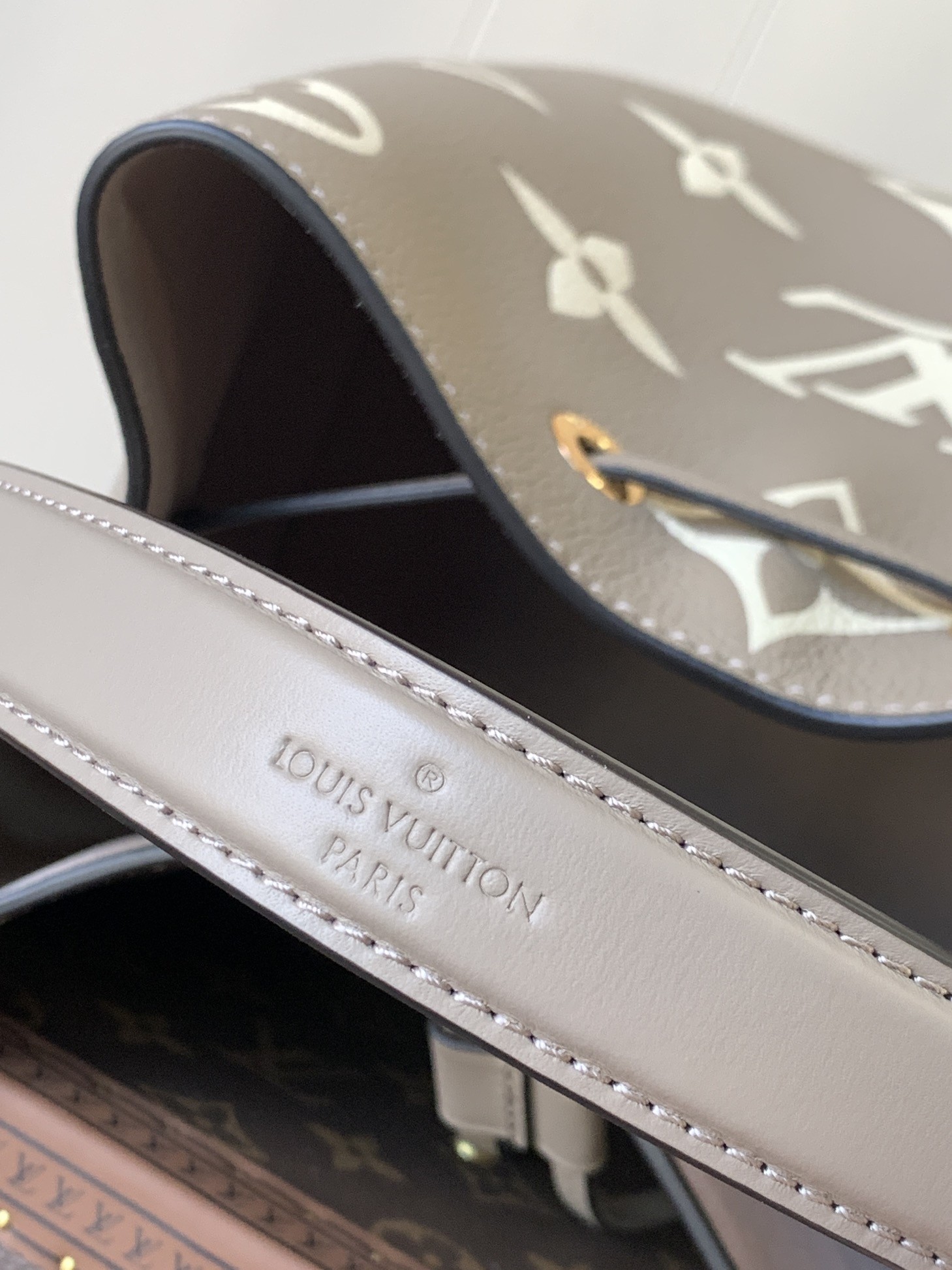 [LOUIS VUITTON-루이비통] 루이비통 네오노에 MM  버킷백 M45497