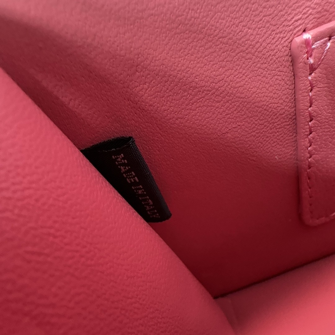 미우미우 마테라쎄 체인 숄더백