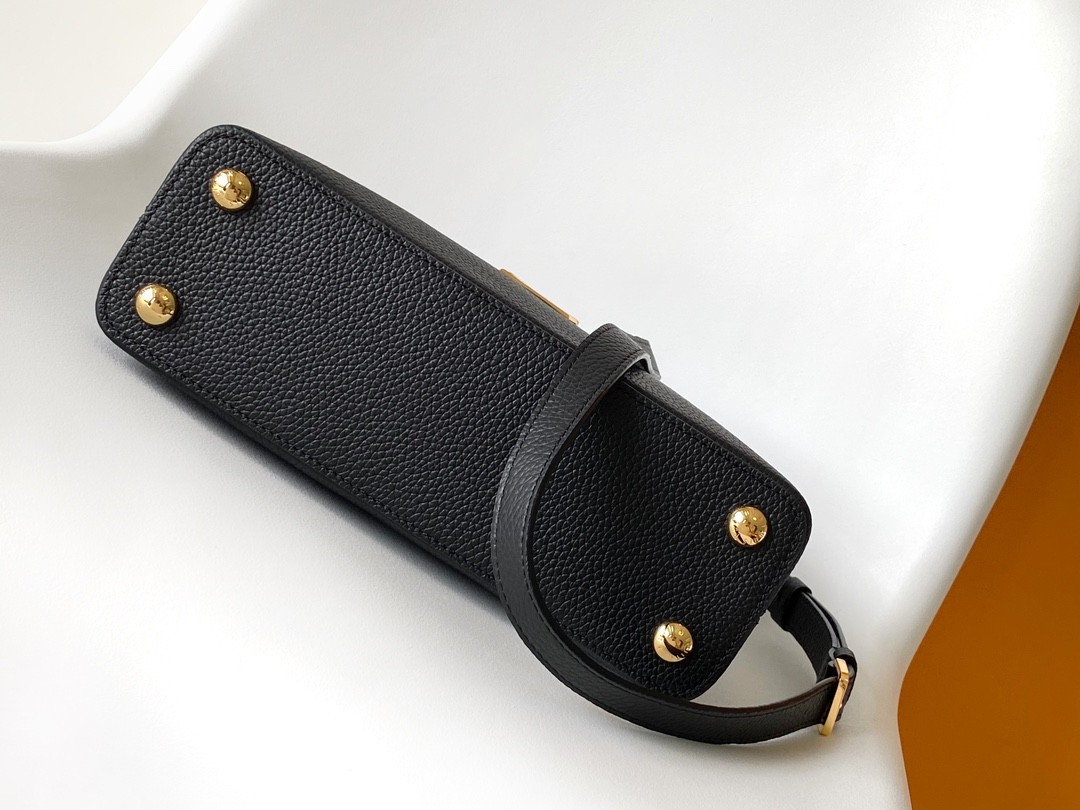 [LOUIS VUITTON-루이비통] 루이비통 카푸신 토트 BB 블랙 M23943