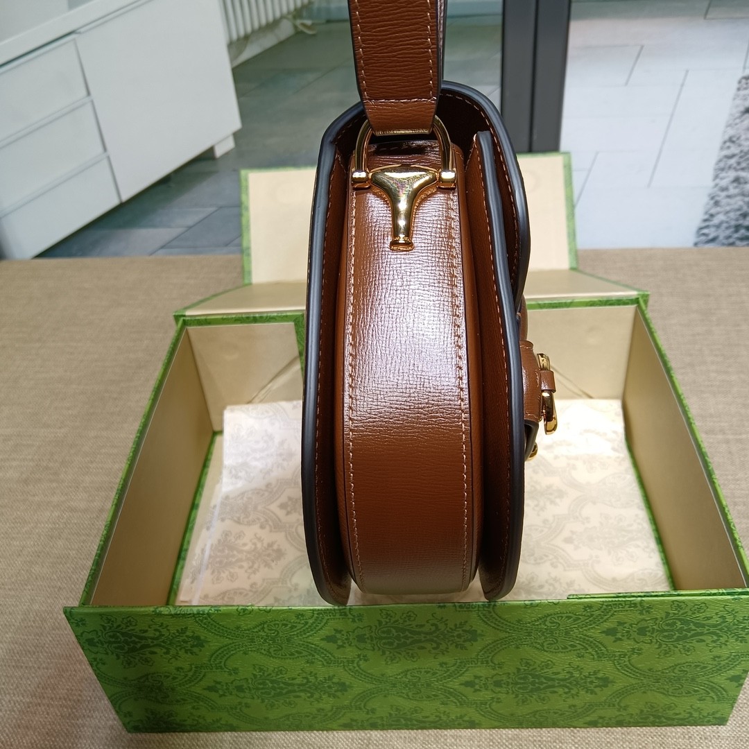 구찌 홀스빗 1955 라운드 미니백