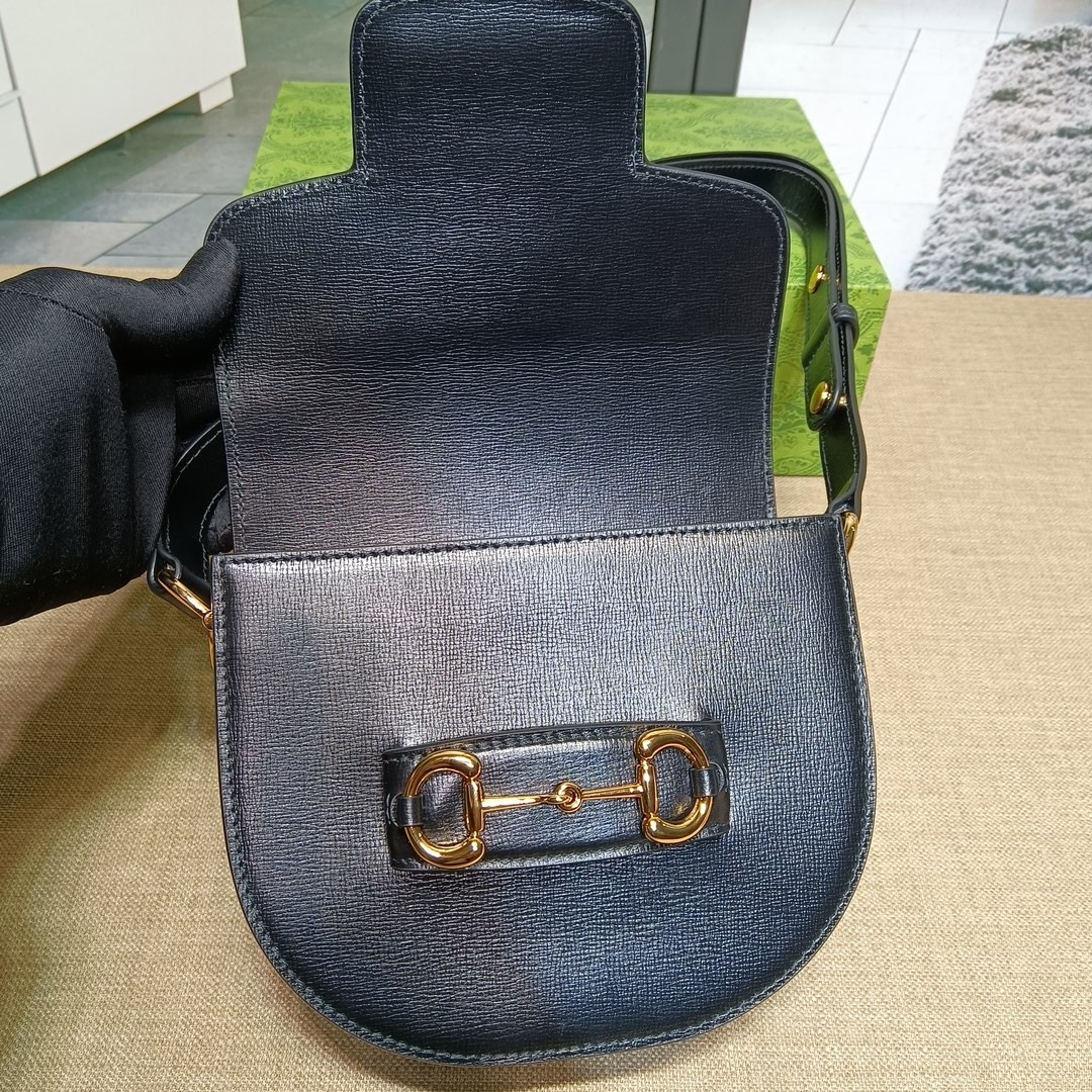 구찌 홀스빗 1955 라운드 미니백