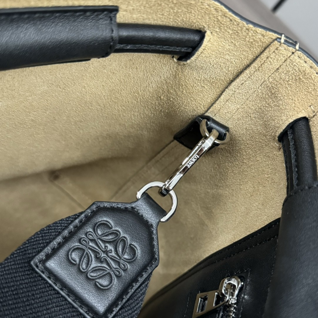 [LOEWE-로에베] 로에베  플랫 메신저백