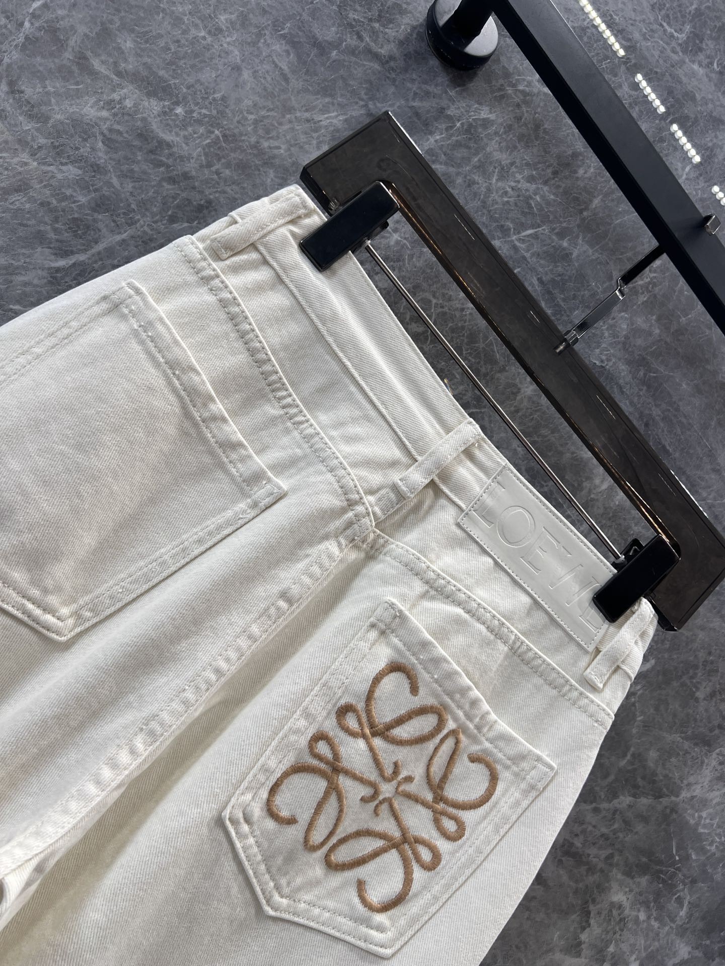 [LOEWE-로에베] 로에베  세미 와이드 바지