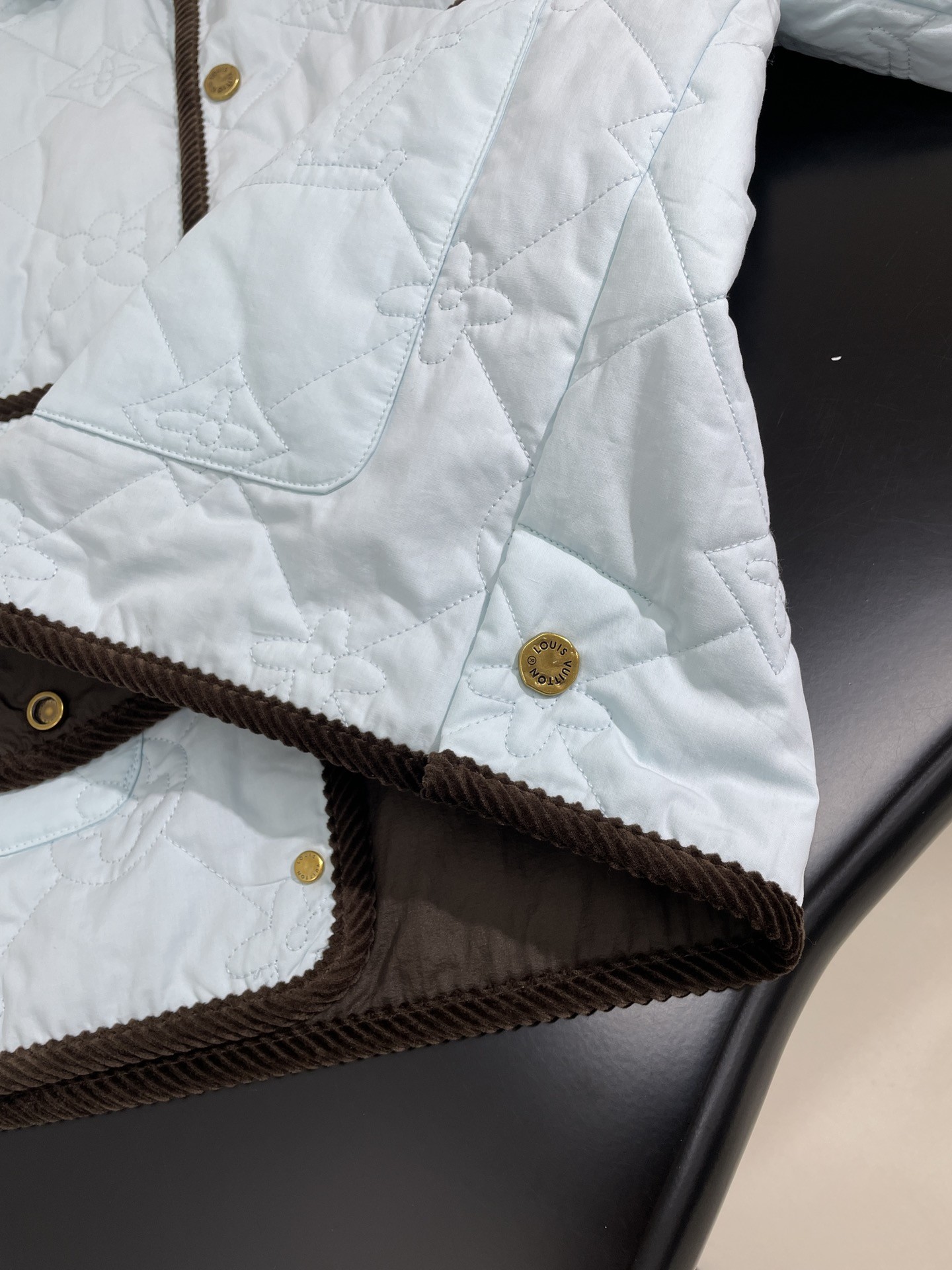 [LOUIS VUITTON-루이비통] 루이비통 누빔 자켓 남여공용