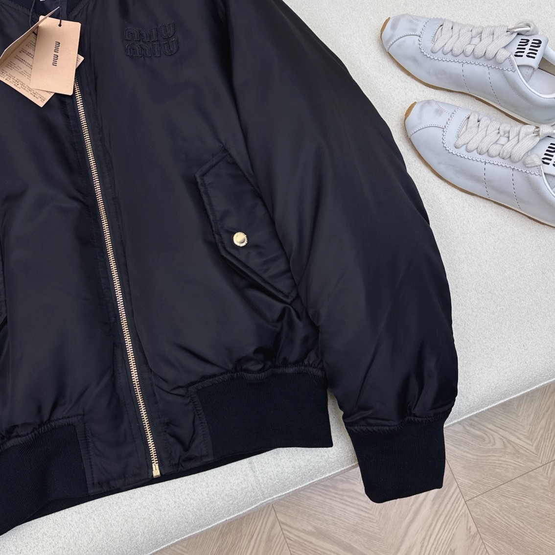 [MIU MIU-미우미우] 미우미우 블랙 봄버 자켓