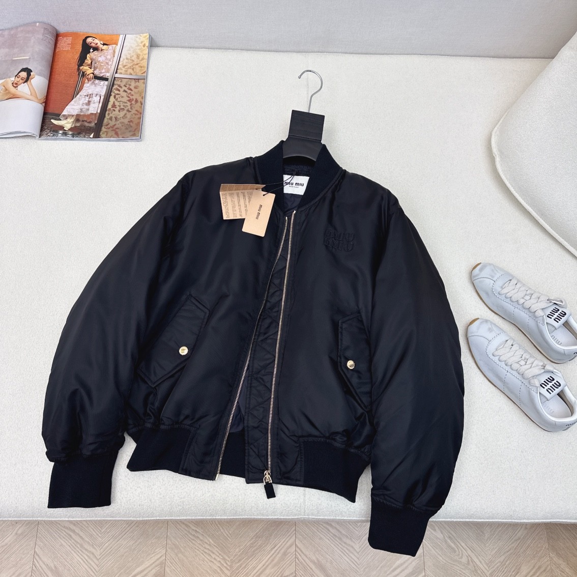 [MIU MIU-미우미우] 미우미우 블랙 봄버 자켓