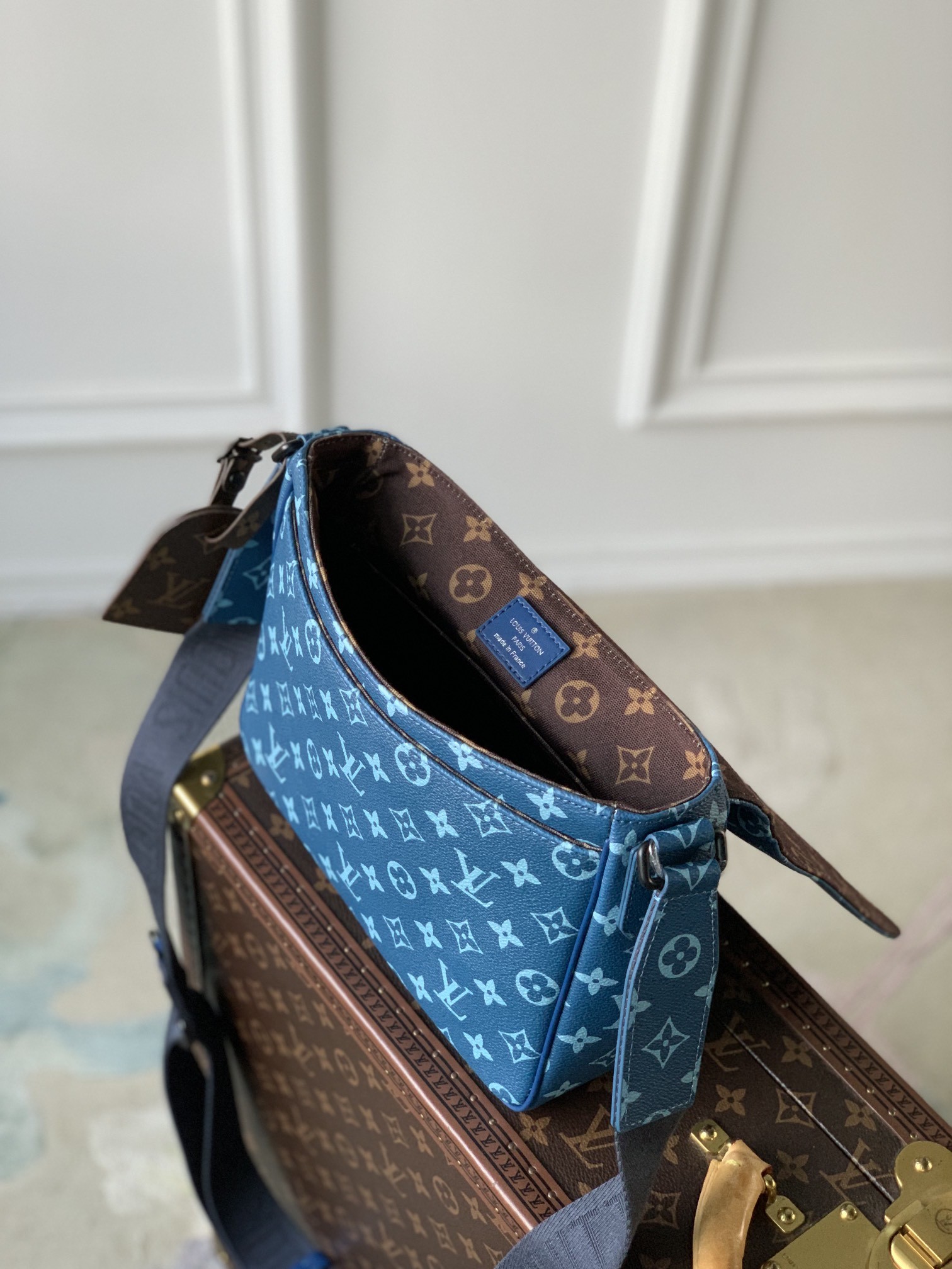 [LOUIS VUITTON-루이비통] 루이비통 디스트릭트 PM