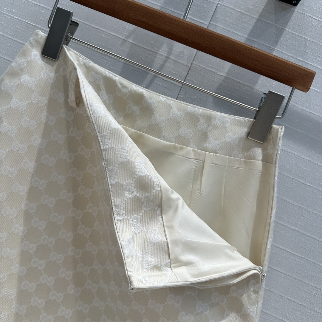 [GUCCI-구찌 ] 구찌  우먼스GG 라메 치마