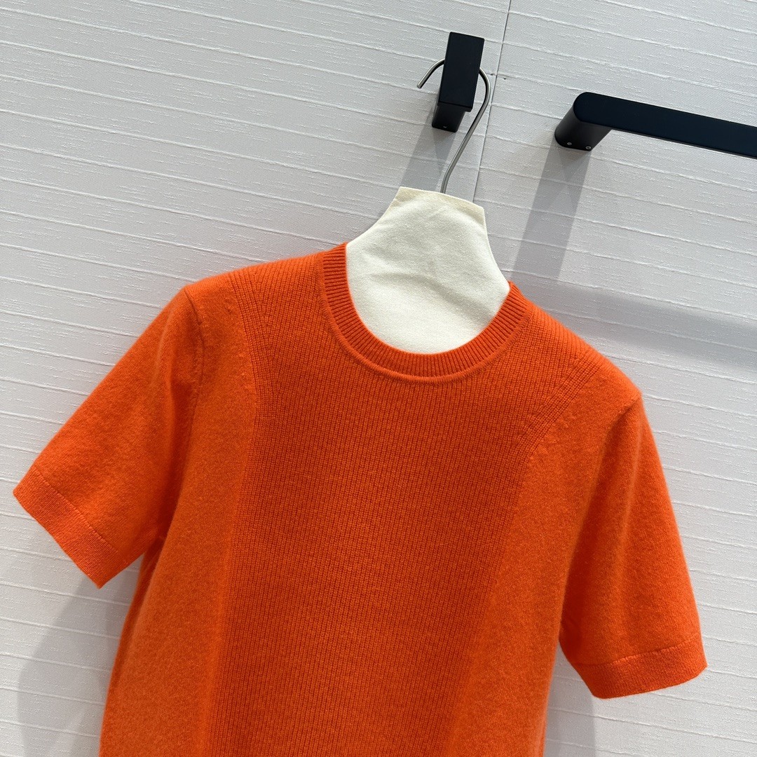 [HERMES-에르메스]  에르메스  반팔 니트 레드