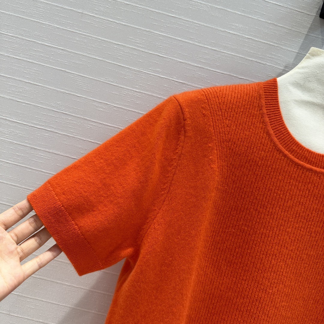 [HERMES-에르메스]  에르메스  반팔 니트 레드