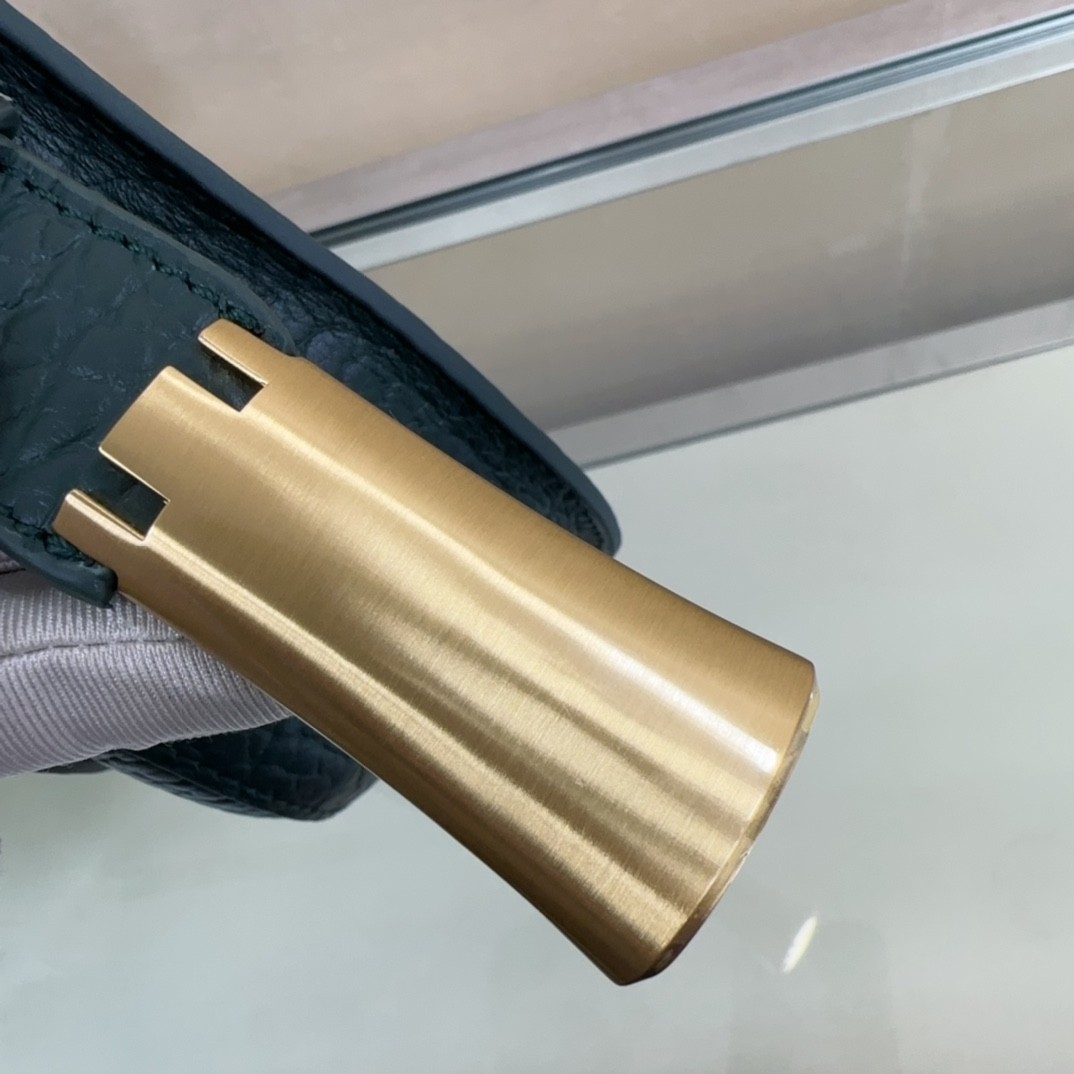 버버리 체스 숄더백