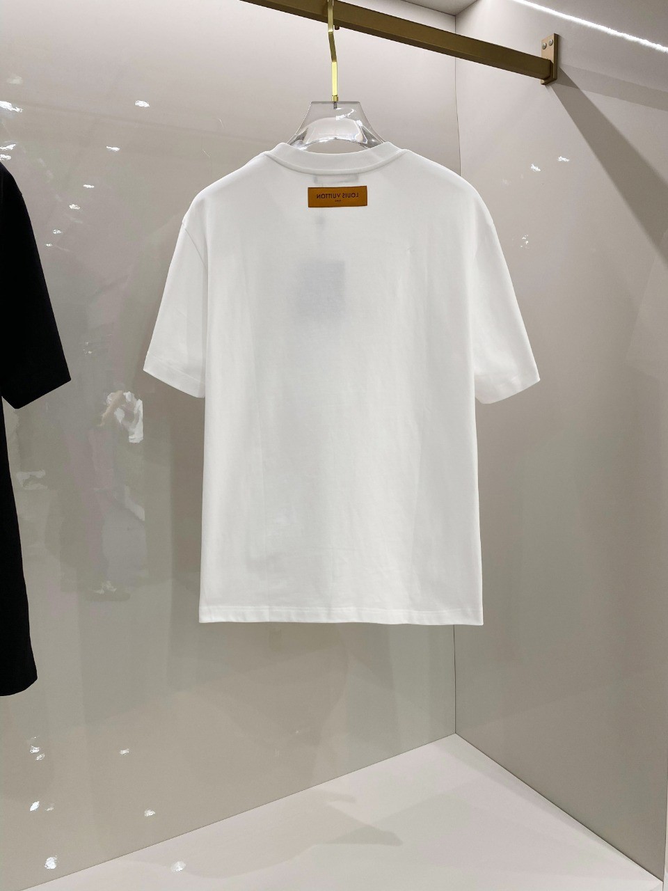 [LOUIS VUITTON-루이비통]  루이비통 남녀 공용 반팔티