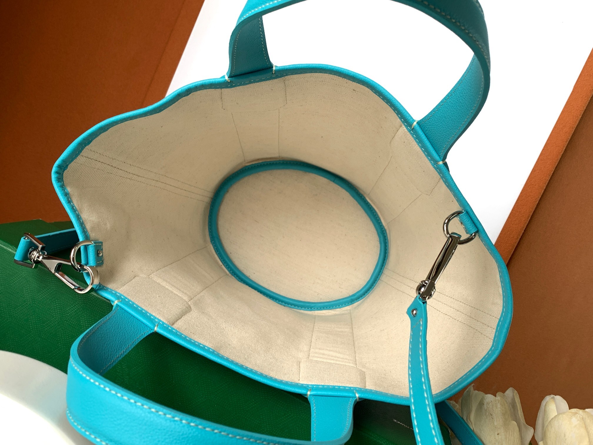 고야드 벨라하 토트백