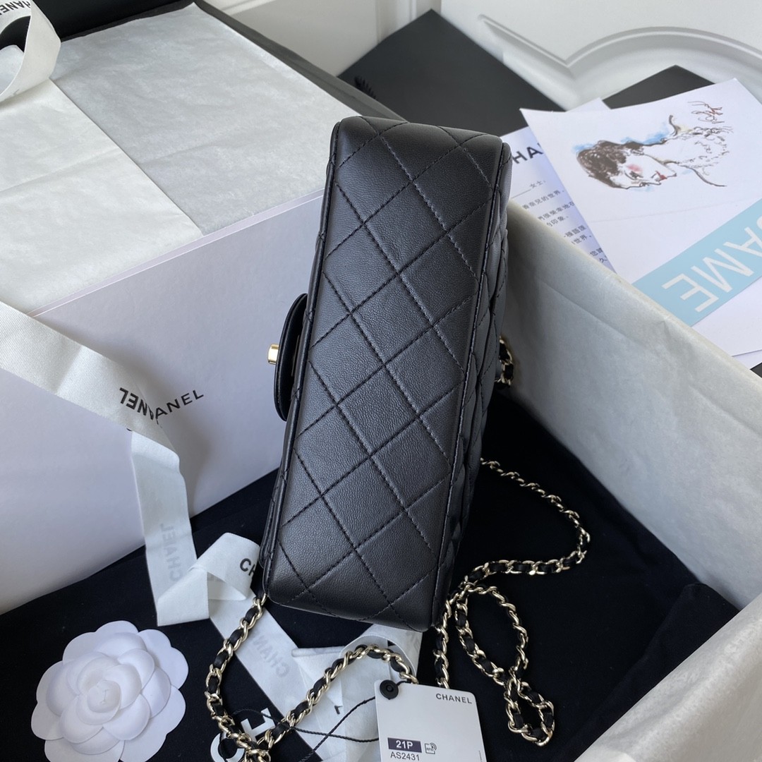 샤넬 뉴미니 탑핸들 램스킨 플랩백 금장 (블랙)