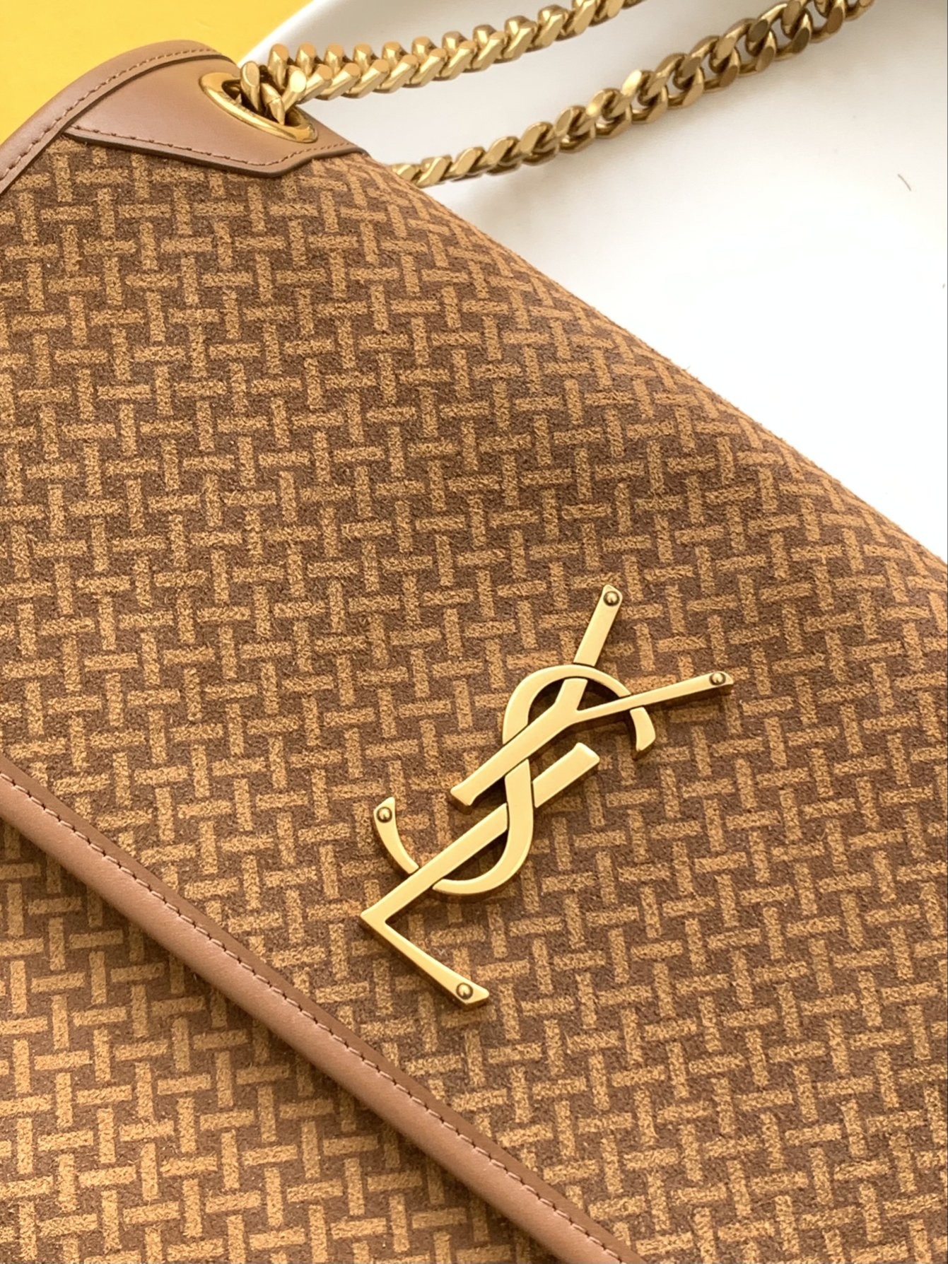 세인트로랑 YSL 모노그램 니키 체인 백