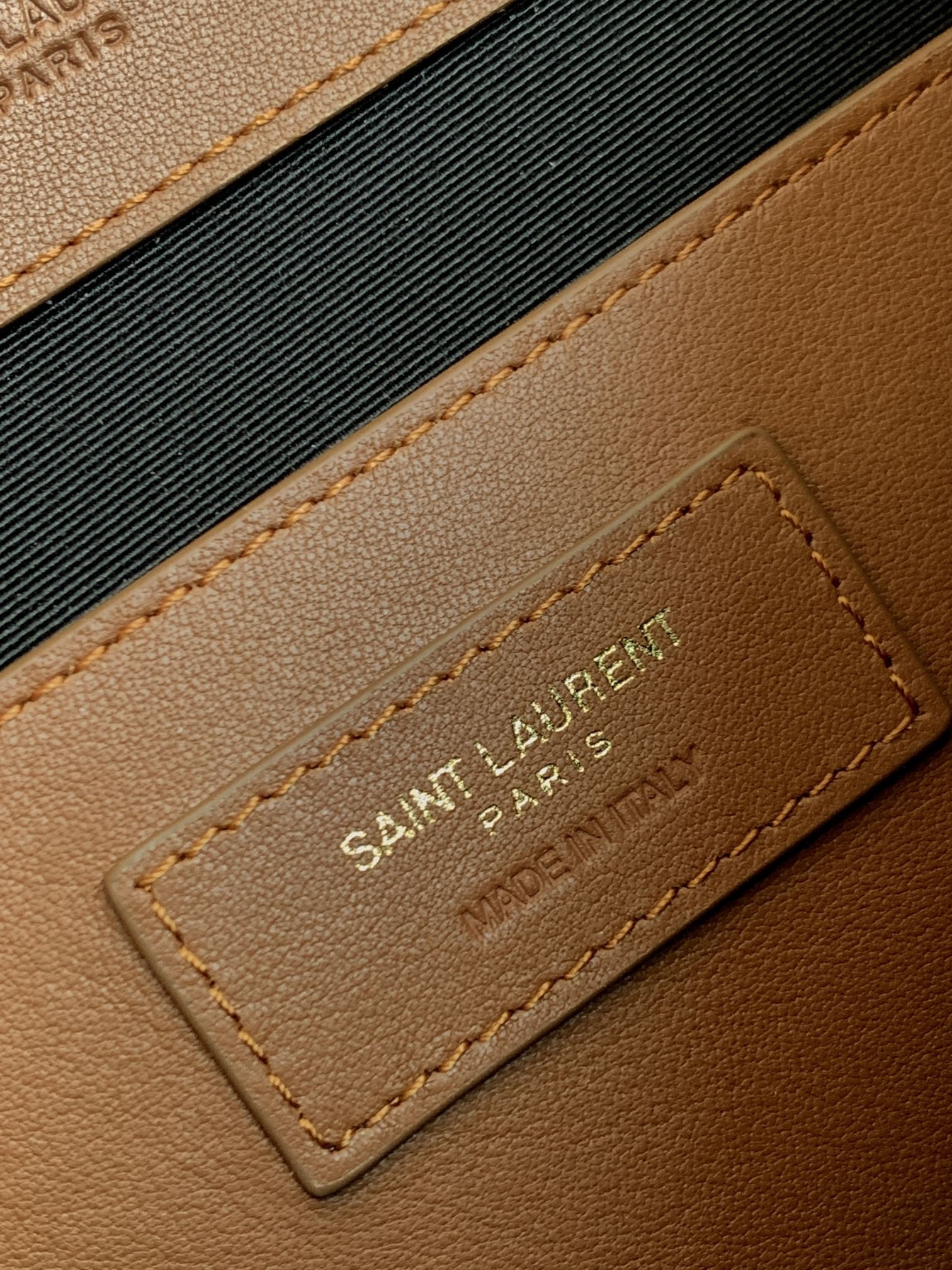 세인트로랑 YSL 모노그램 니키 체인 백