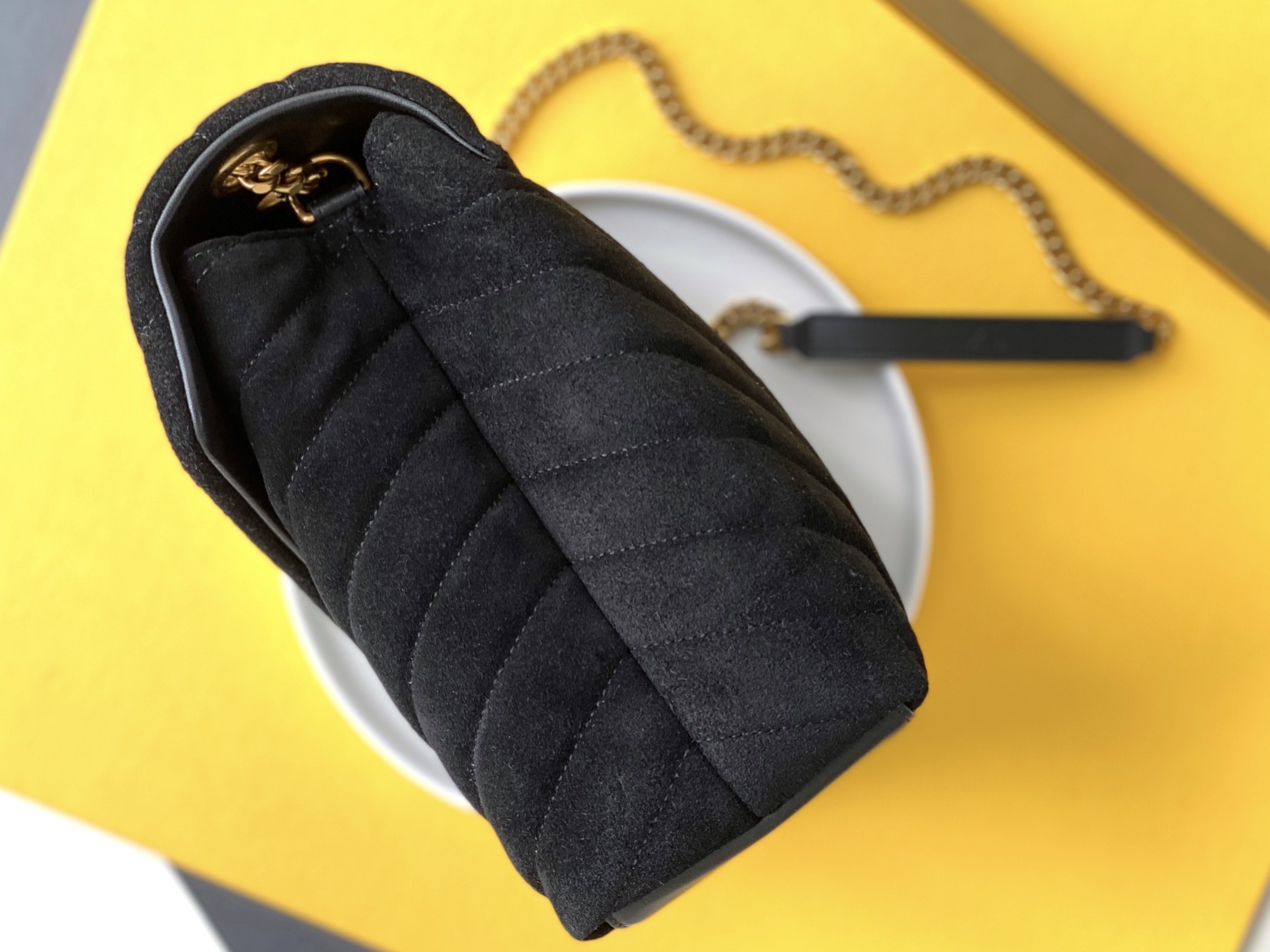 세인트로랑 선셋 모노그램 사첼백 미듐